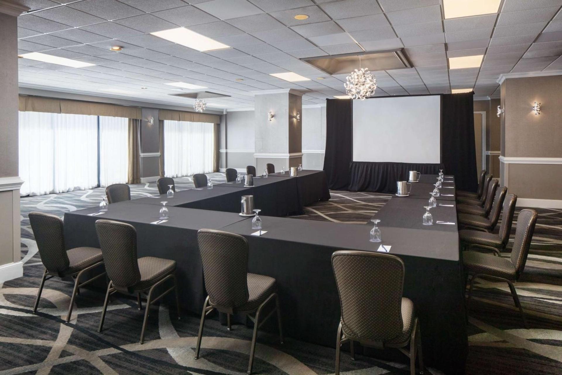 DoubleTree by Hilton Cherry Hill Philadelphia photo 29