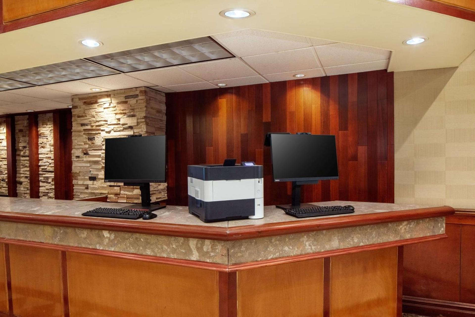 DoubleTree by Hilton Cherry Hill Philadelphia photo 35