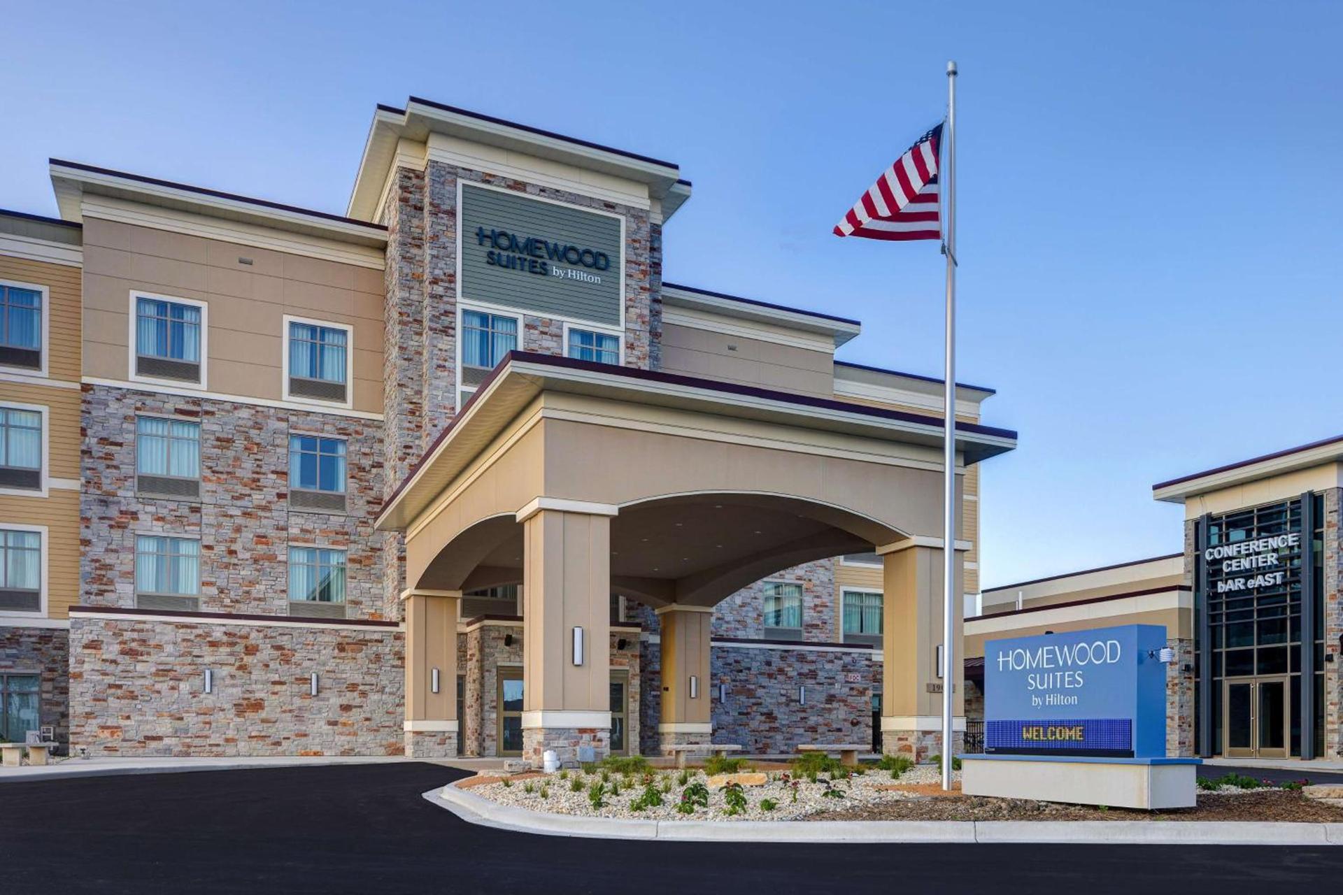 Homewood Suites By Hilton Oak Creek Milwaukee — hotel in Oak Creek