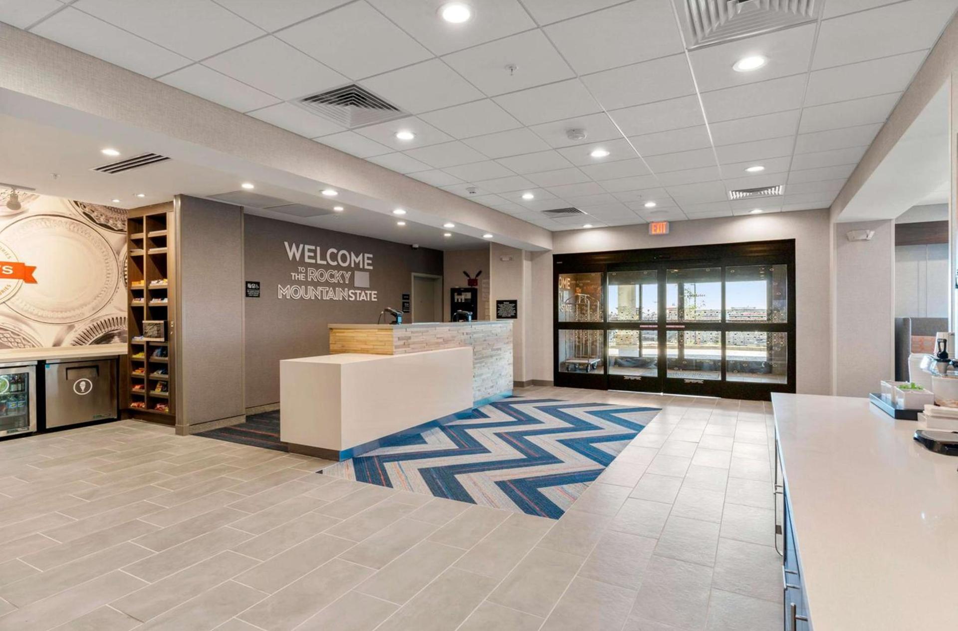 Hampton Inn Colorado Springs Northeast photo 5