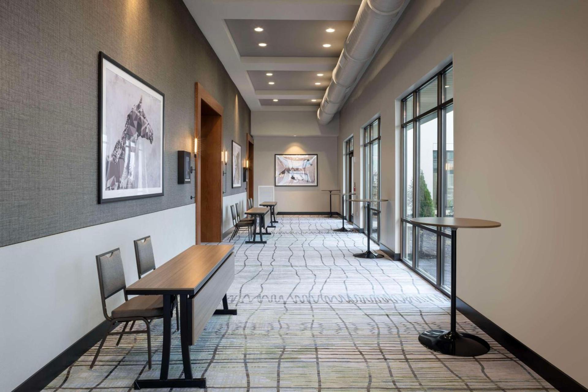Embassy Suites By Hilton Bowling Green photo 43