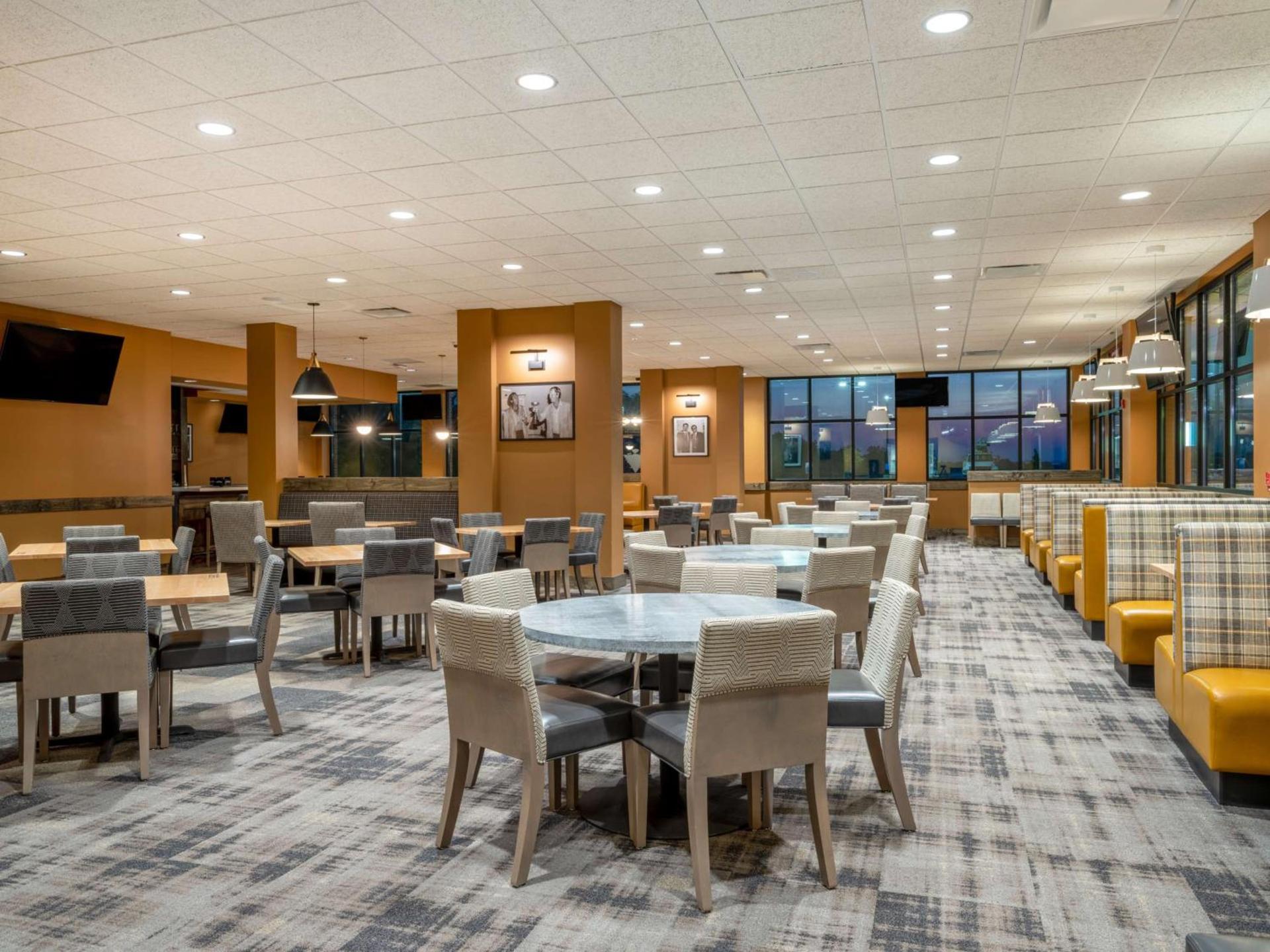 Hilton Garden Inn Jeffersonville, In photo 12