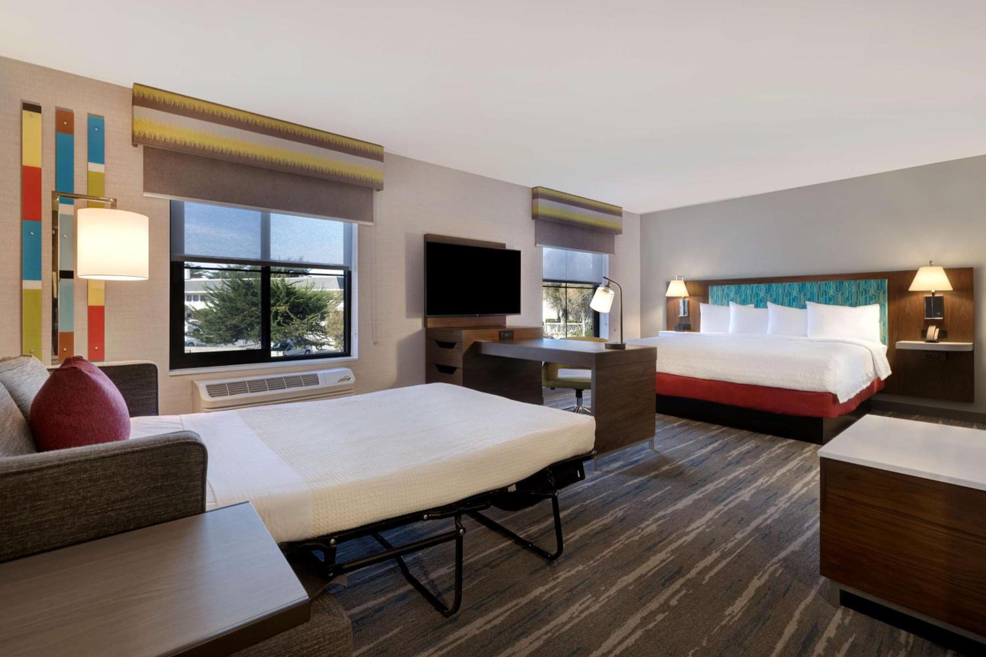 Hampton Inn & Suites Marina photo 19