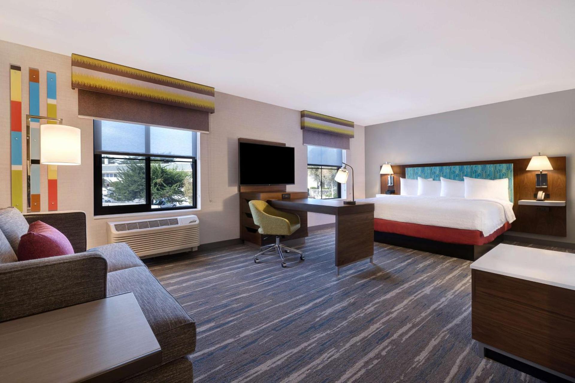 Hampton Inn & Suites Marina photo 27