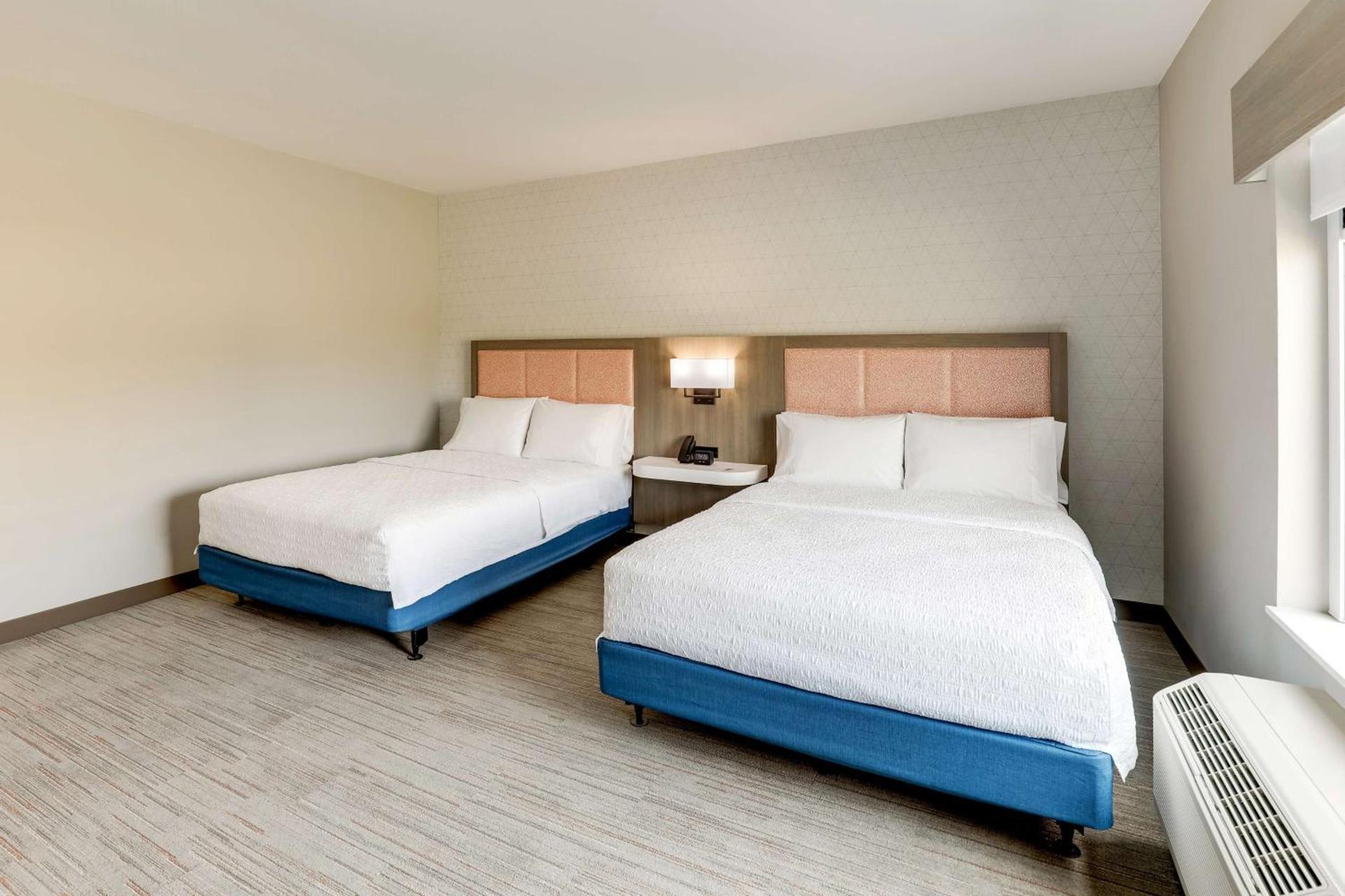 Hampton Inn & Suites Weatherford, Tx photo 48