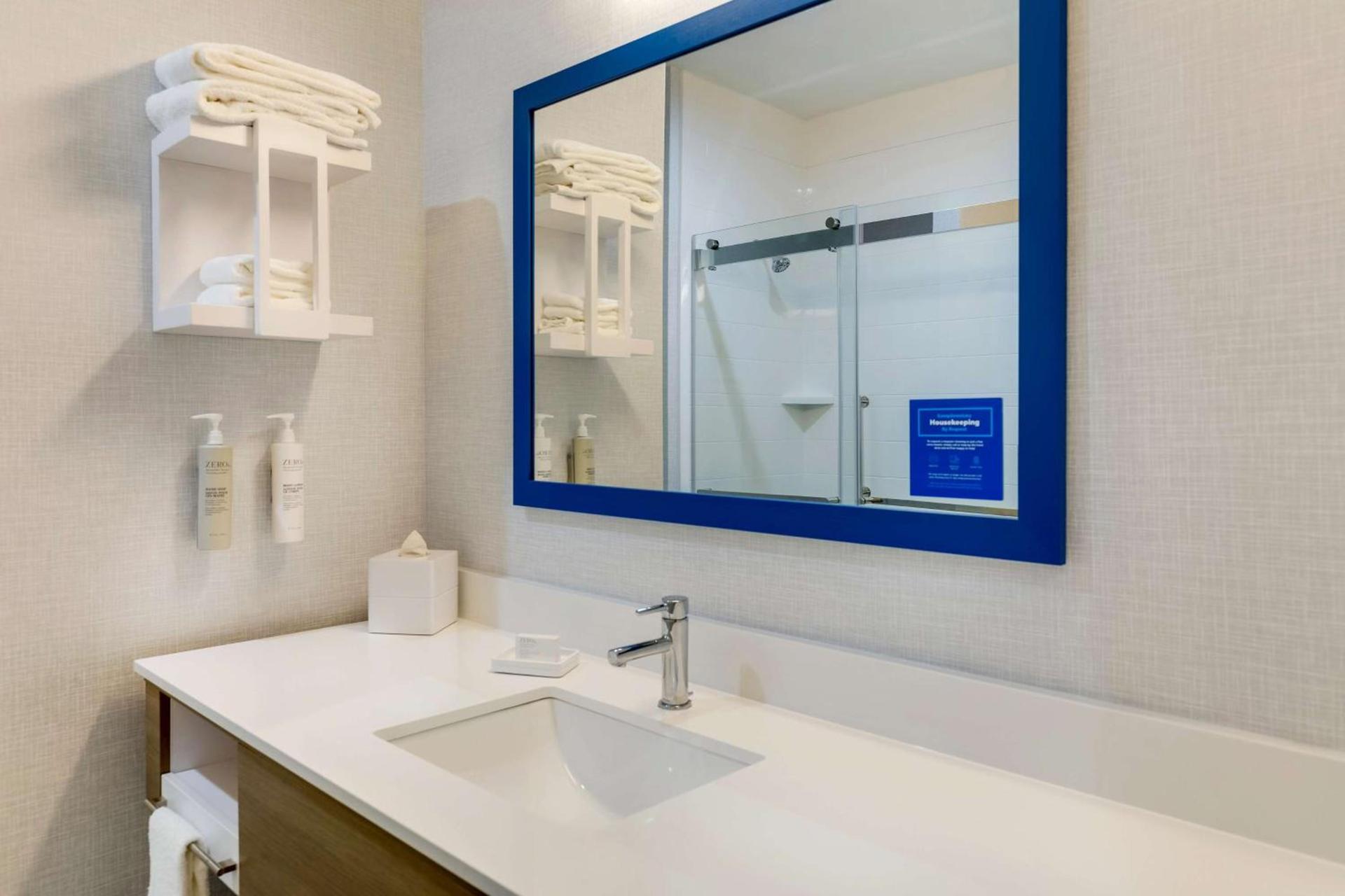 Hampton Inn & Suites Weatherford, Tx photo 53
