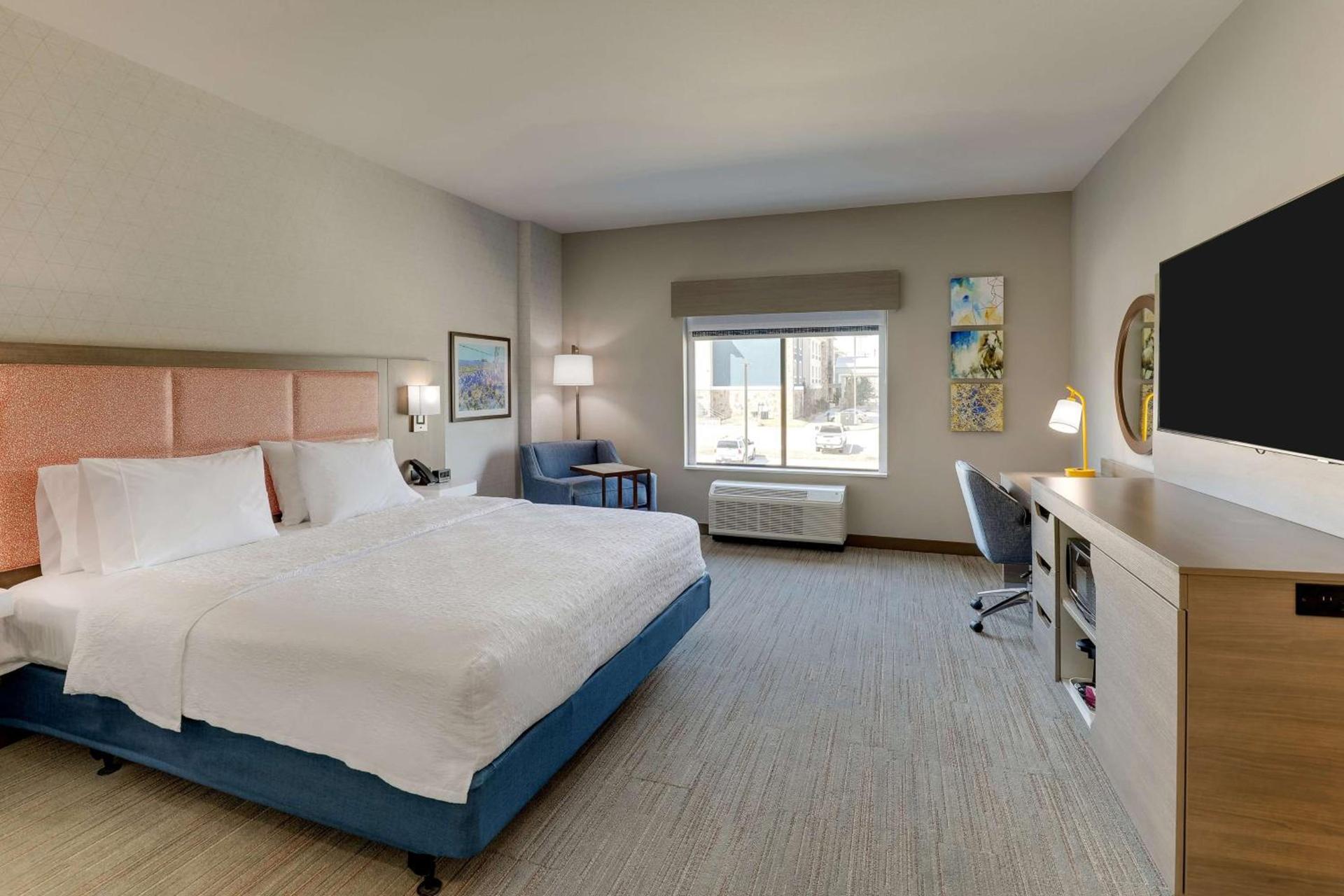 Hampton Inn & Suites Weatherford, Tx photo 55