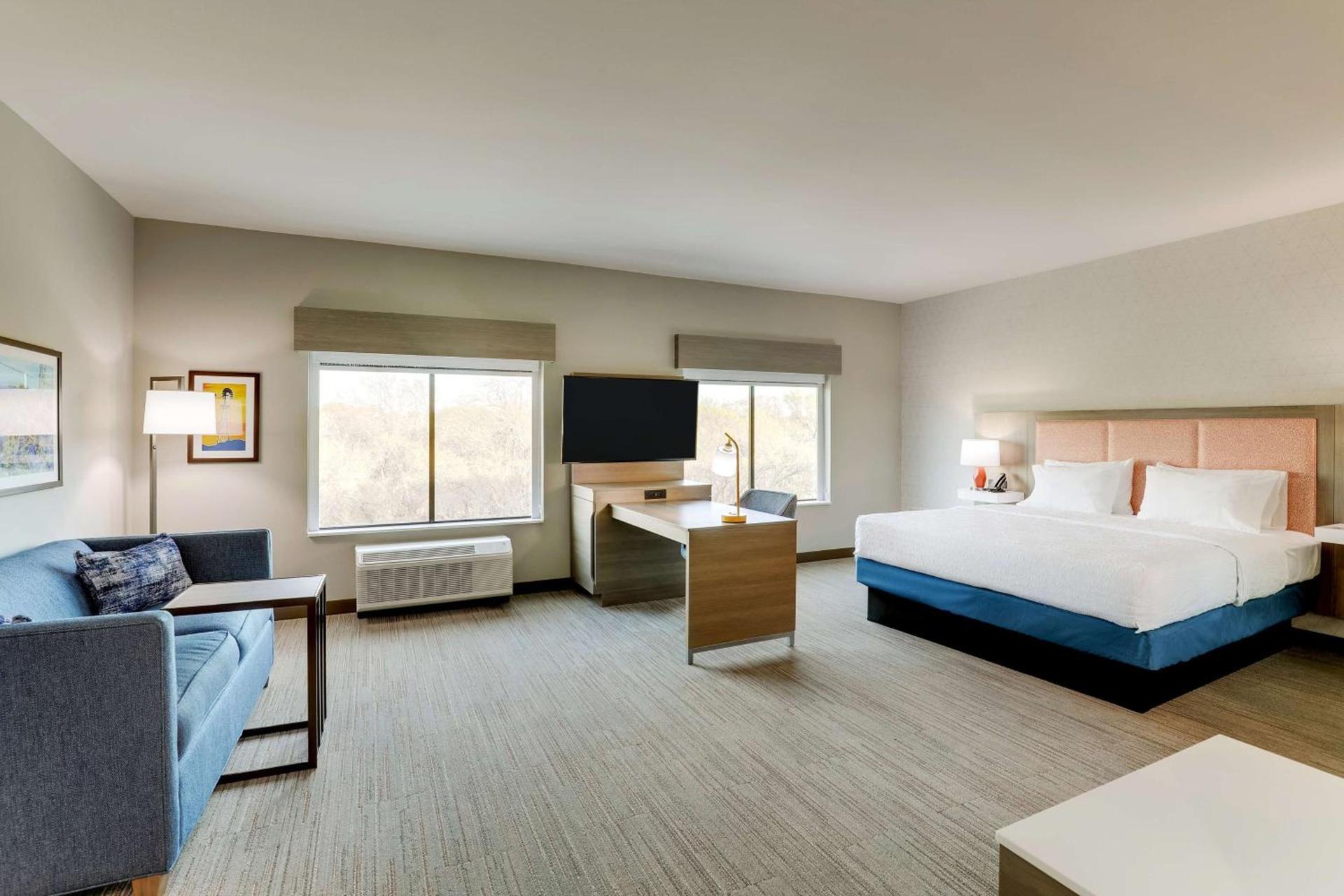 Hampton Inn & Suites Weatherford, Tx photo 61