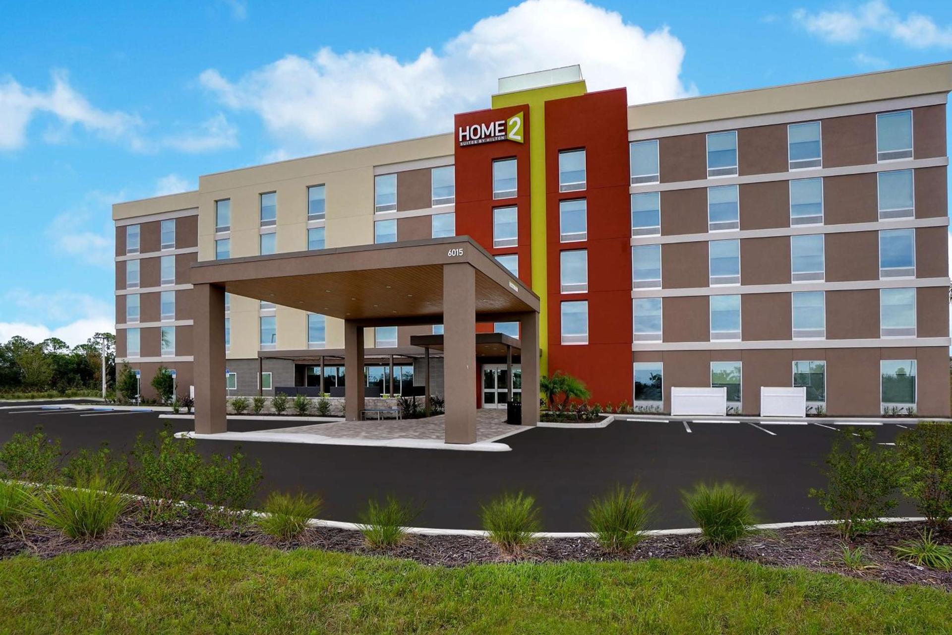 Home2 Suites By Hilton Lakewood Ranch photo 1