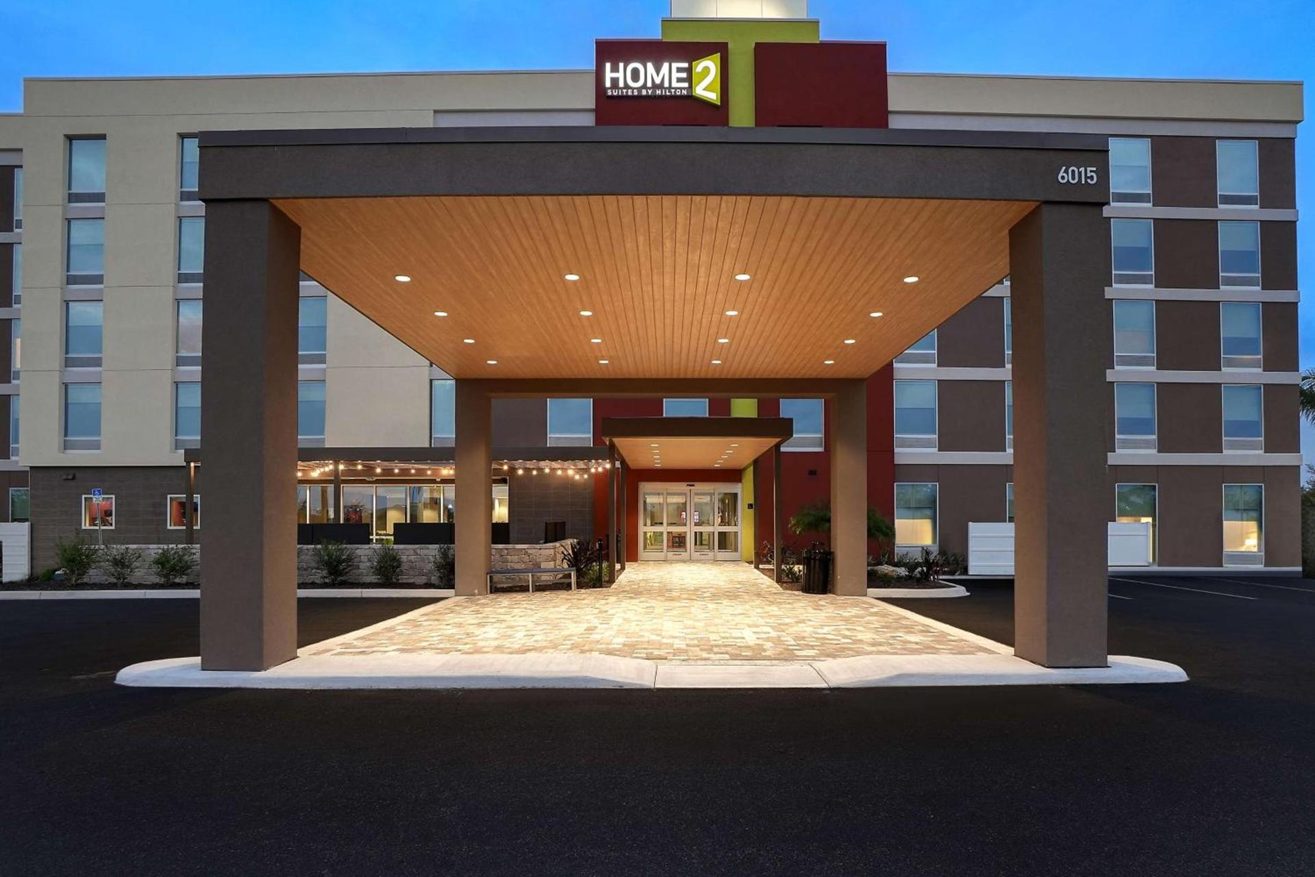 Home2 Suites By Hilton Lakewood Ranch photo 4