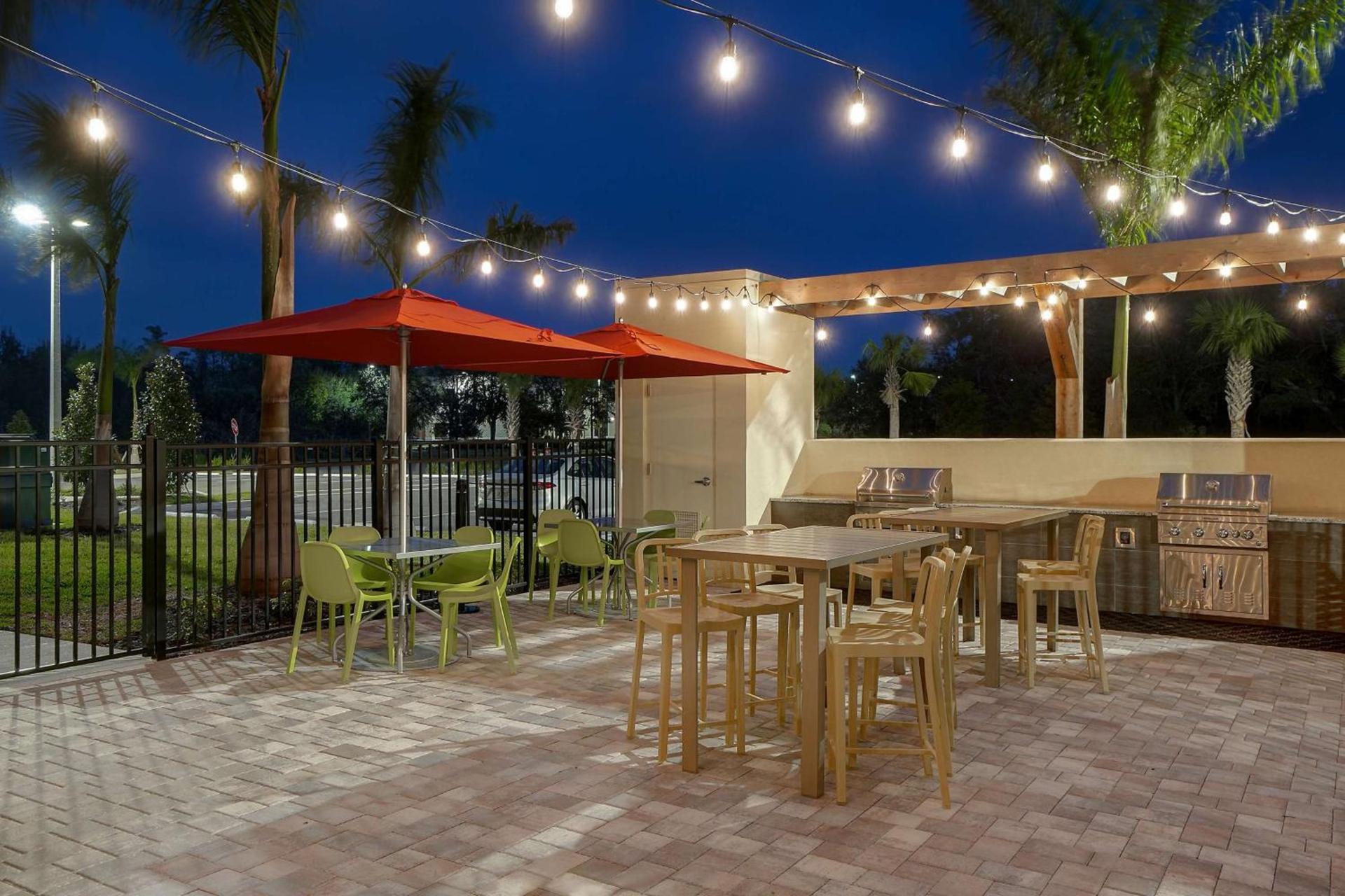 Home2 Suites By Hilton Lakewood Ranch photo 21