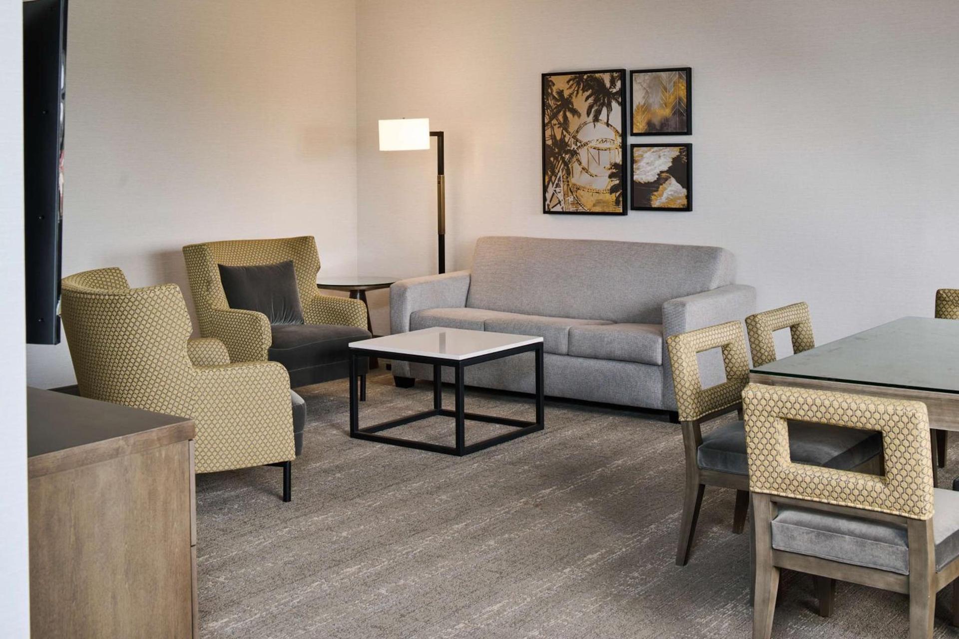 Doubletree by Hilton Buena Park photo 33