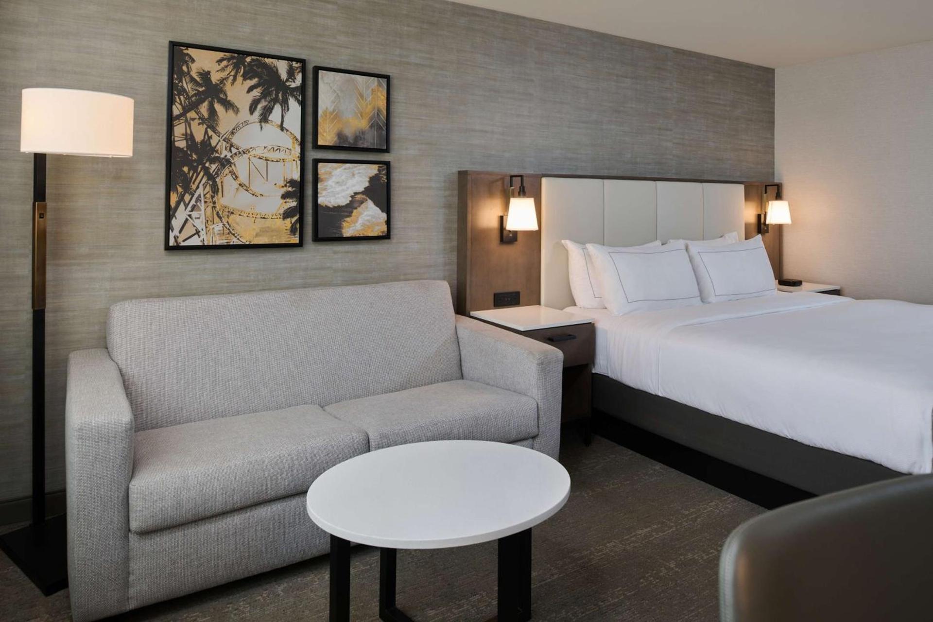 Doubletree by Hilton Buena Park photo 48