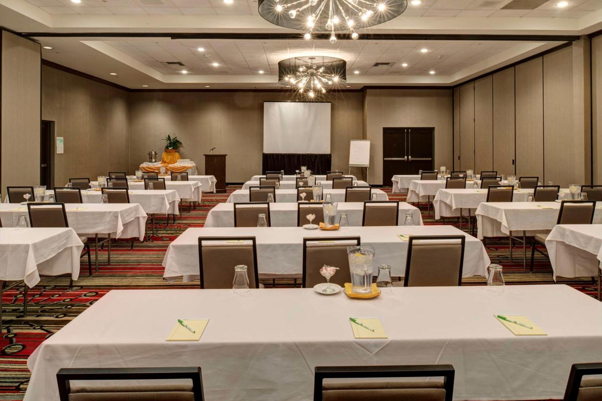 Doubletree by Hilton Buena Park photo 58