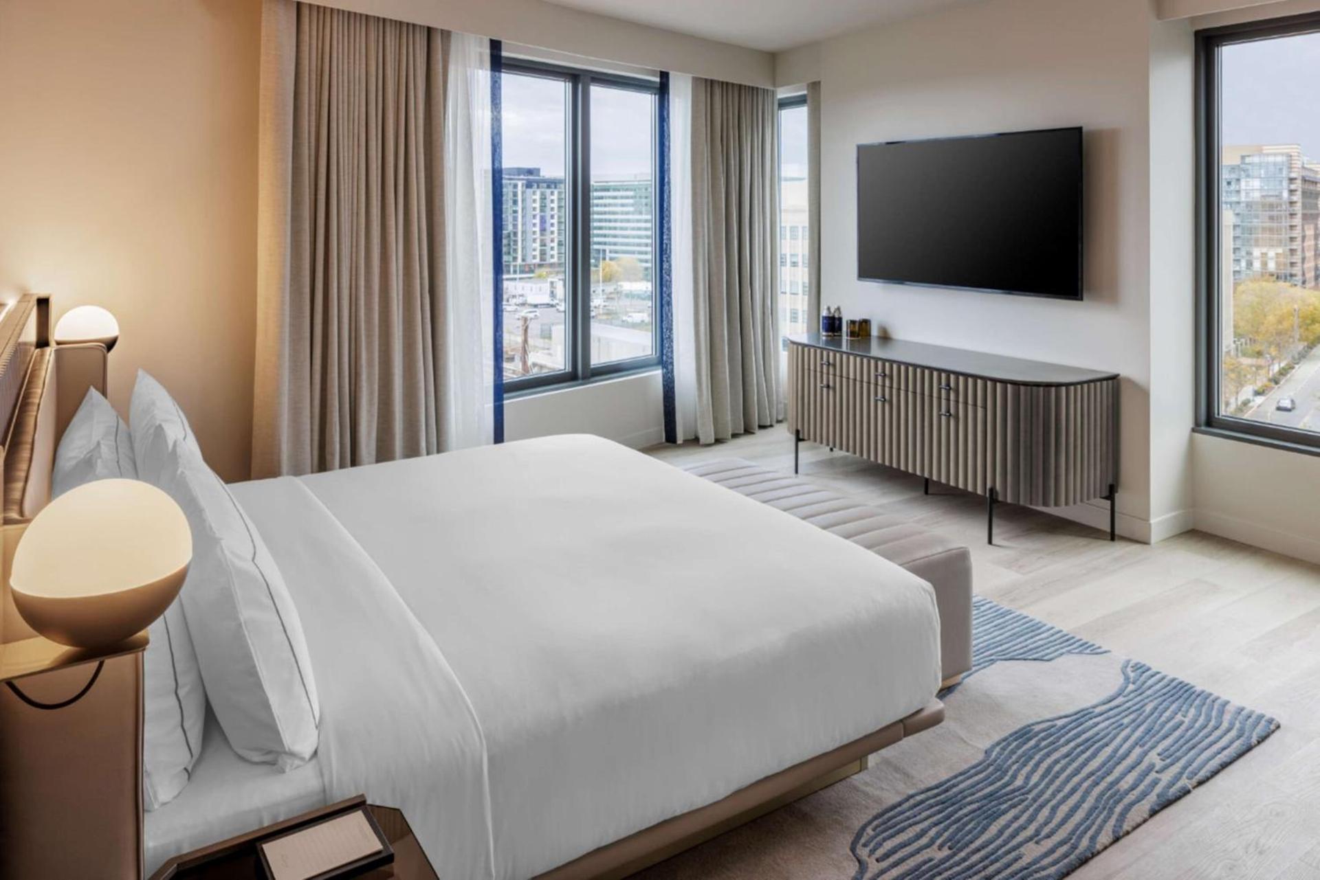 The Morrow Washington Dc, Curio Collection By Hilton photo 51
