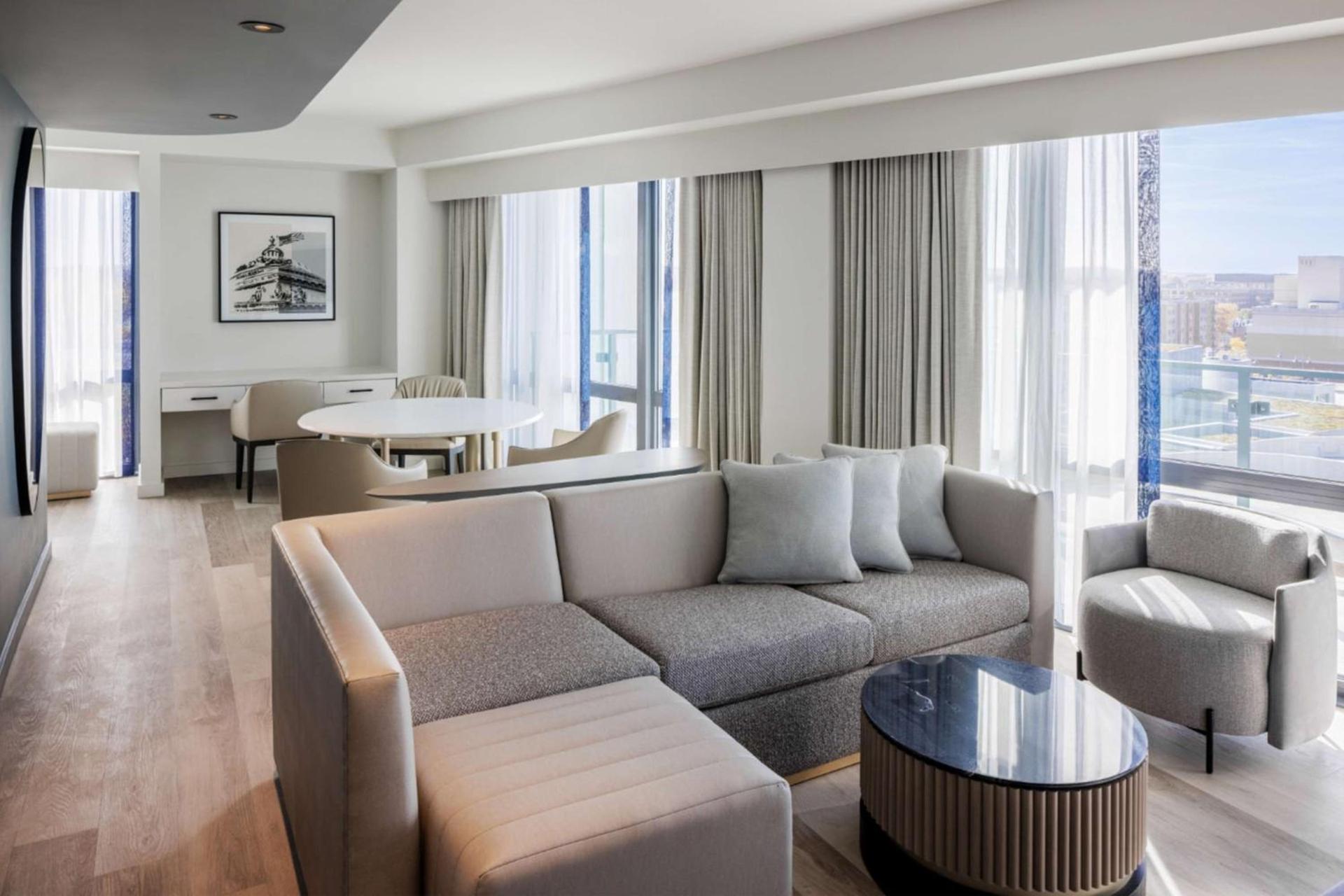 The Morrow Washington Dc, Curio Collection By Hilton photo 57