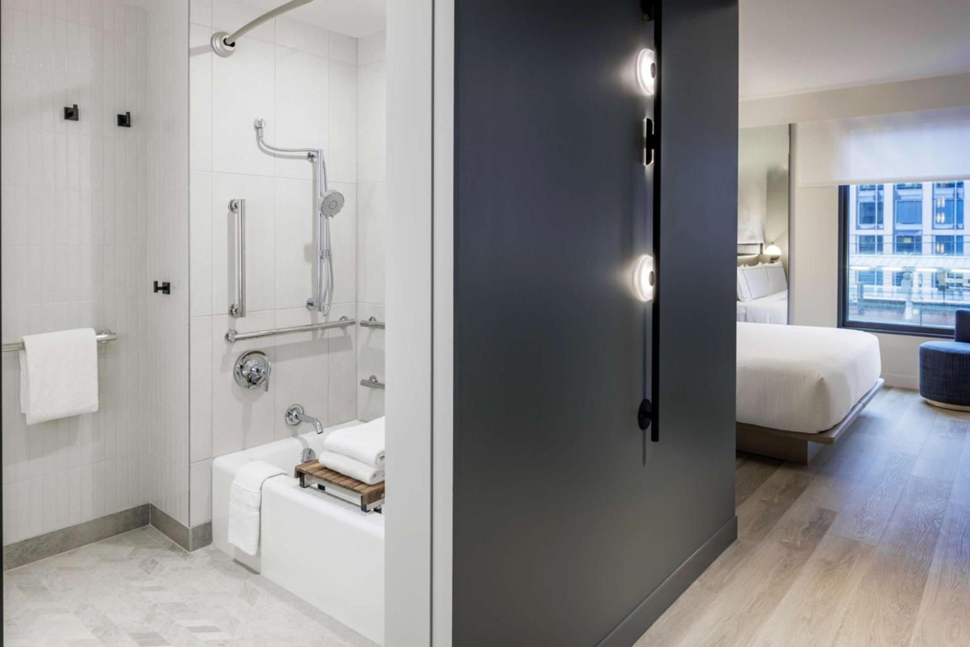 The Morrow Washington Dc, Curio Collection By Hilton photo 80