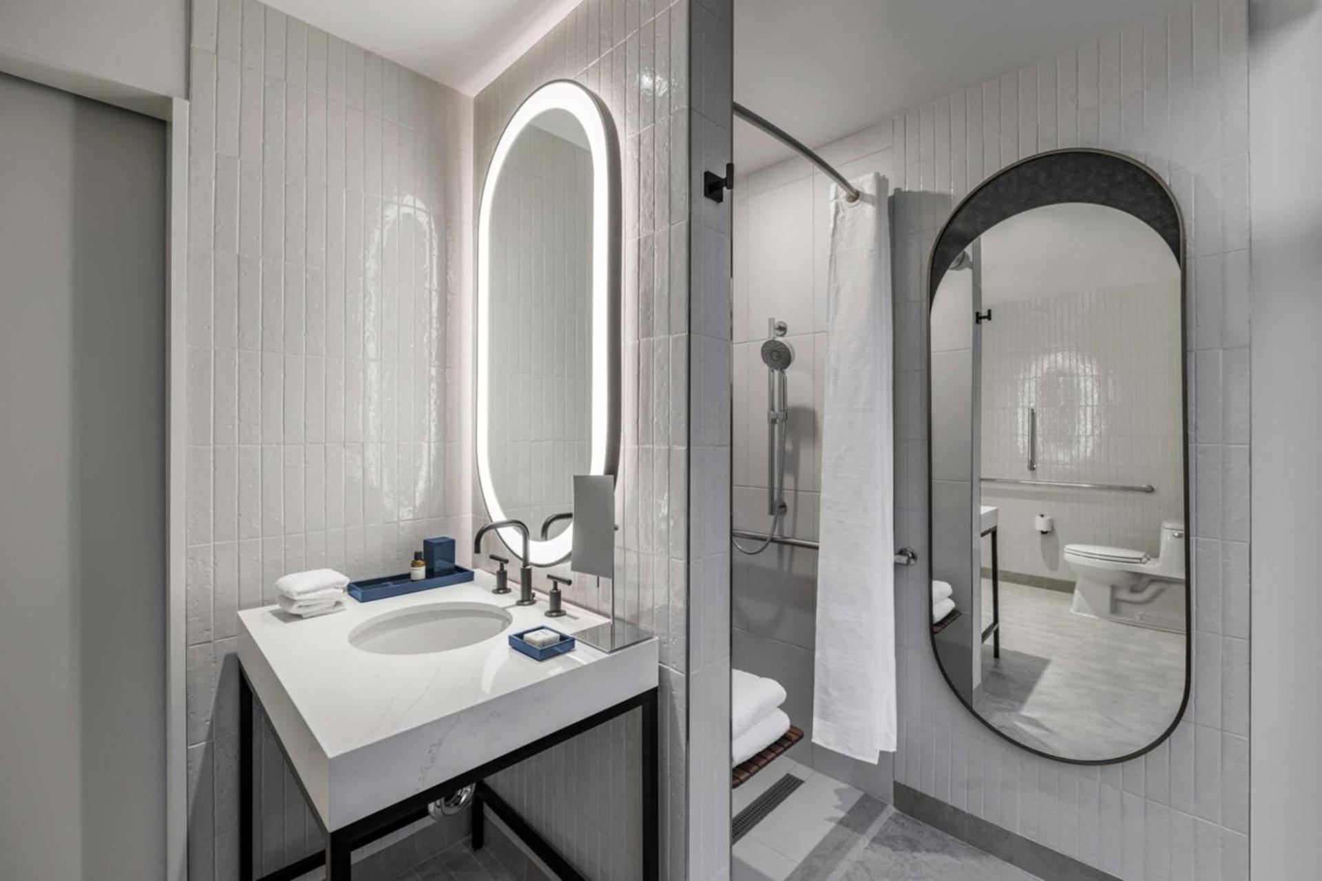 The Morrow Washington Dc, Curio Collection By Hilton photo 85