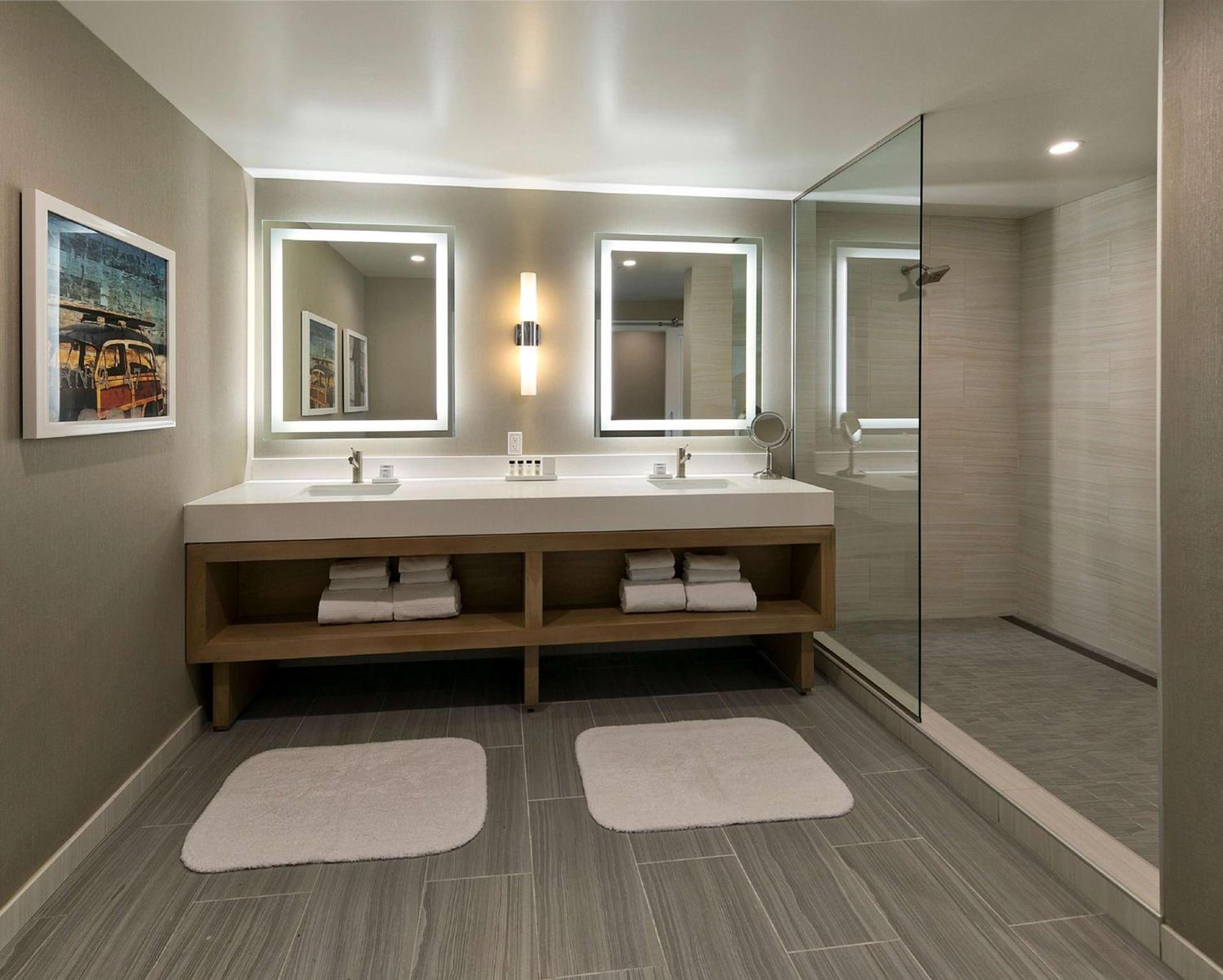 Inn at the Pier Pismo Beach, Curio Collection by Hilton photo 21