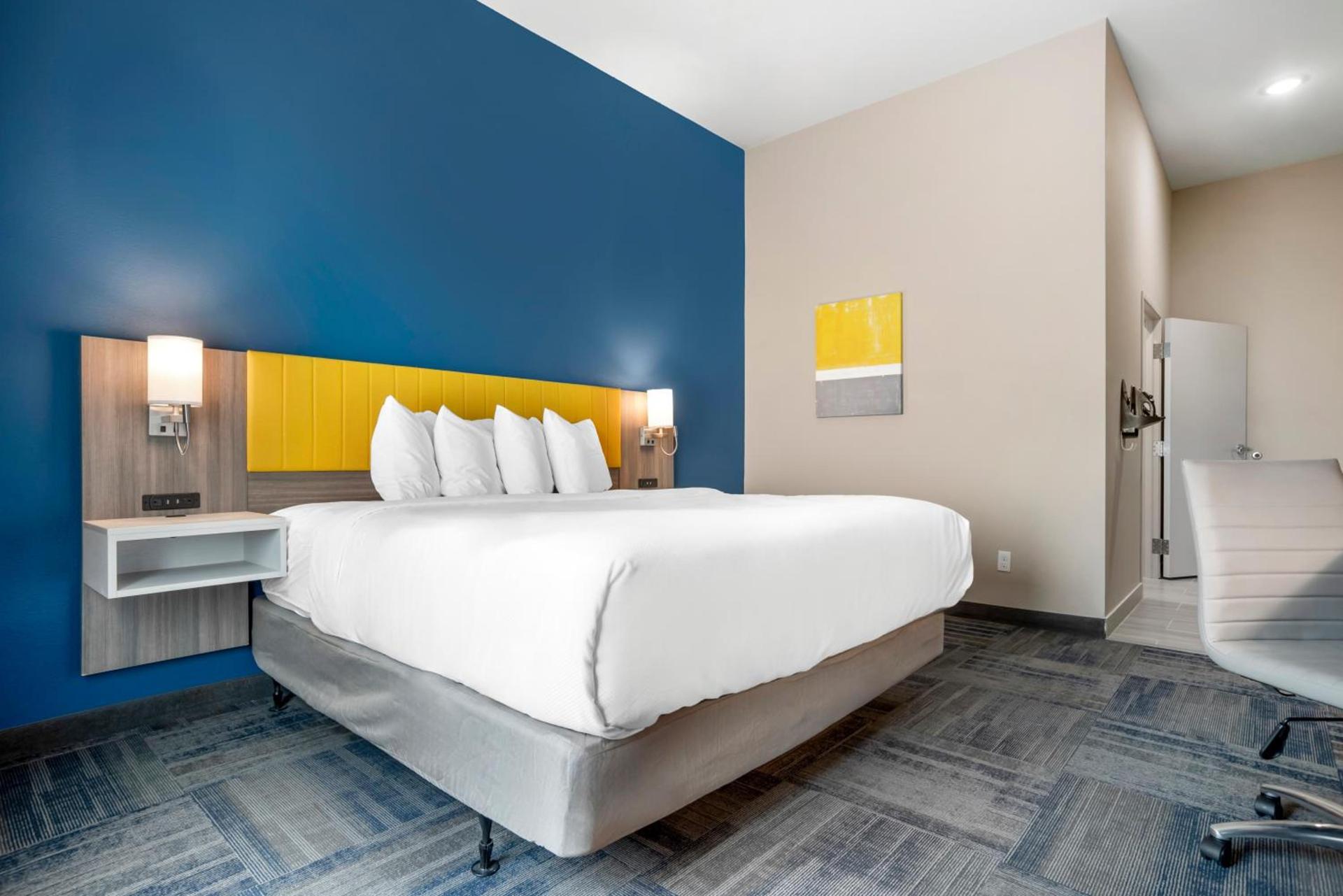 Comfort Inn & Suites Destin near Henderson Beach photo 82