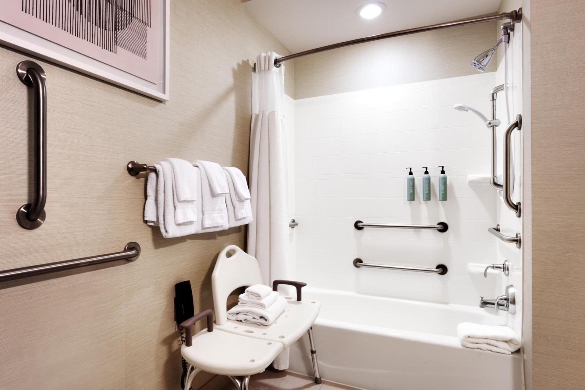 Courtyard by Marriott Houston NASA Clear Lake photo 27