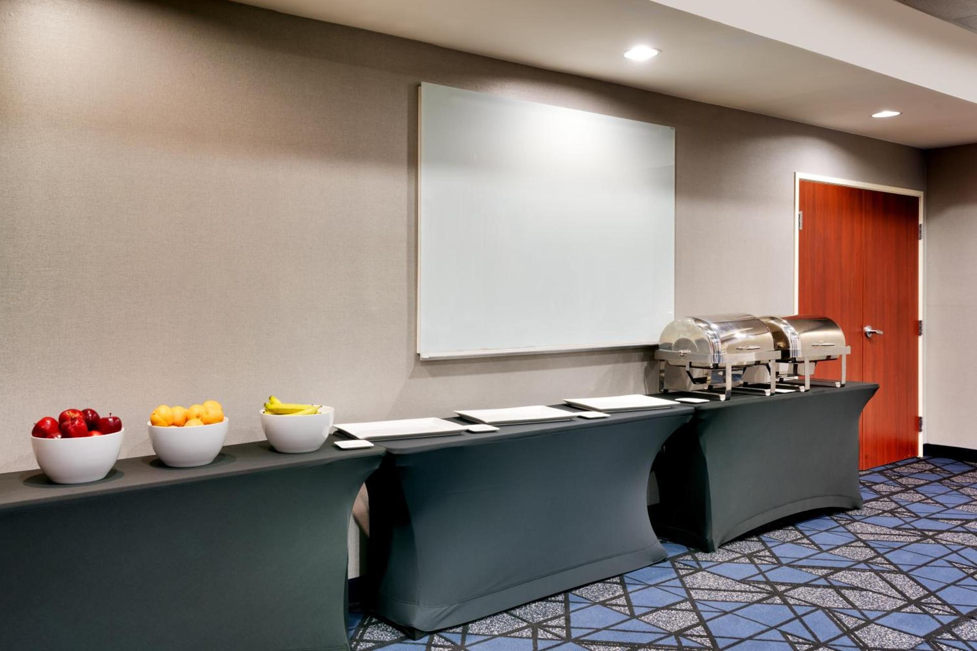 Courtyard by Marriott Houston NASA Clear Lake photo 39