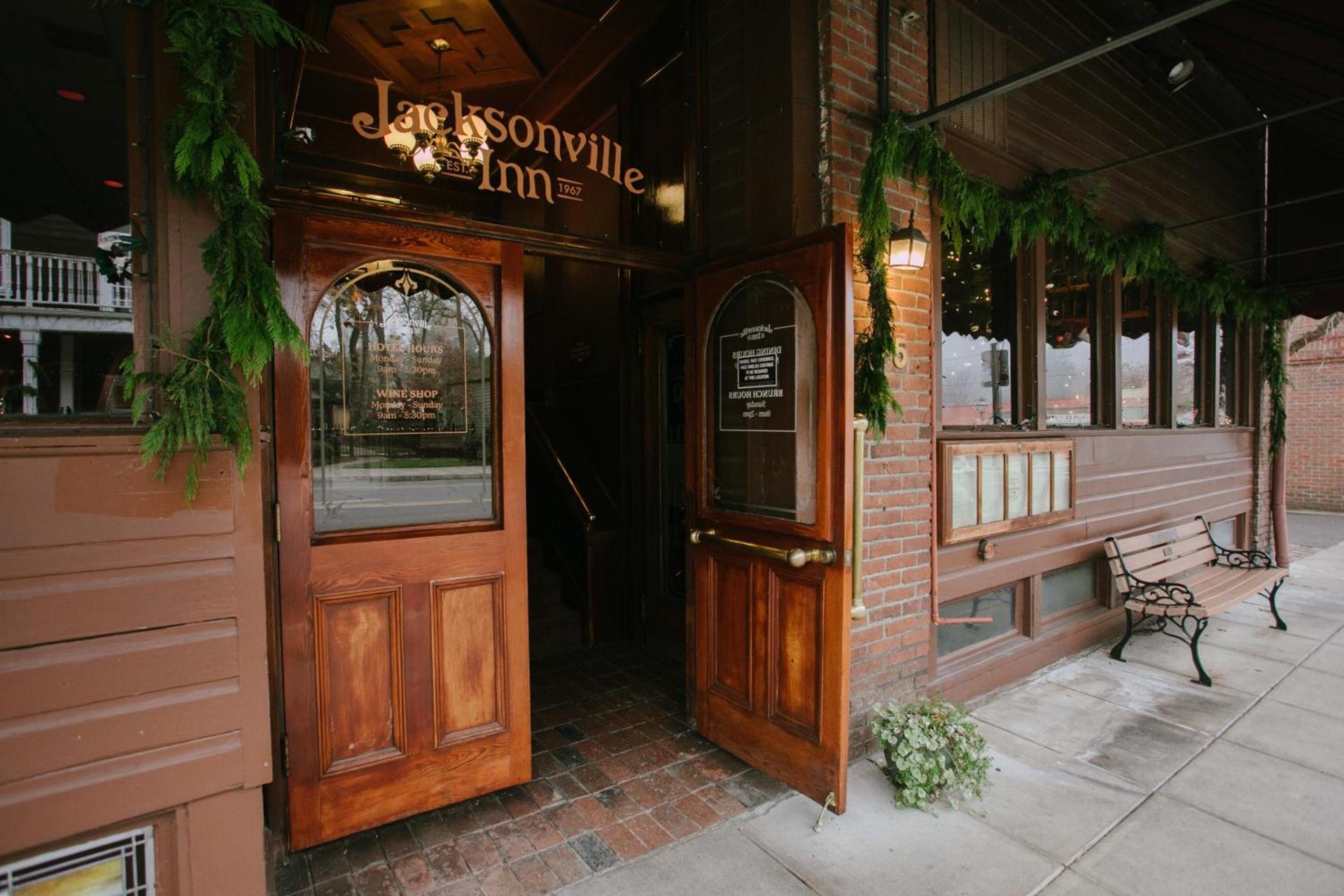 Historic Jacksonville Inn photo 29