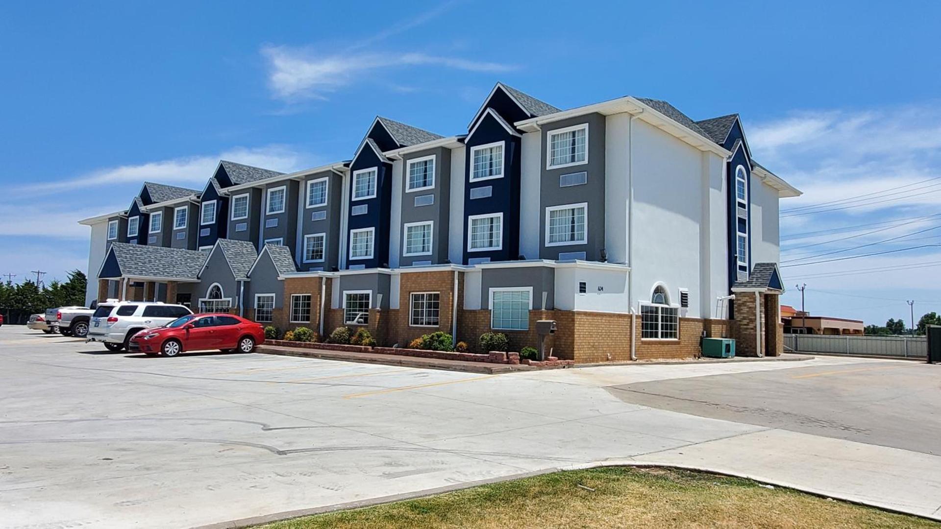 Microtel Inn & Suites by Wyndham Oklahoma City Airport photo 10
