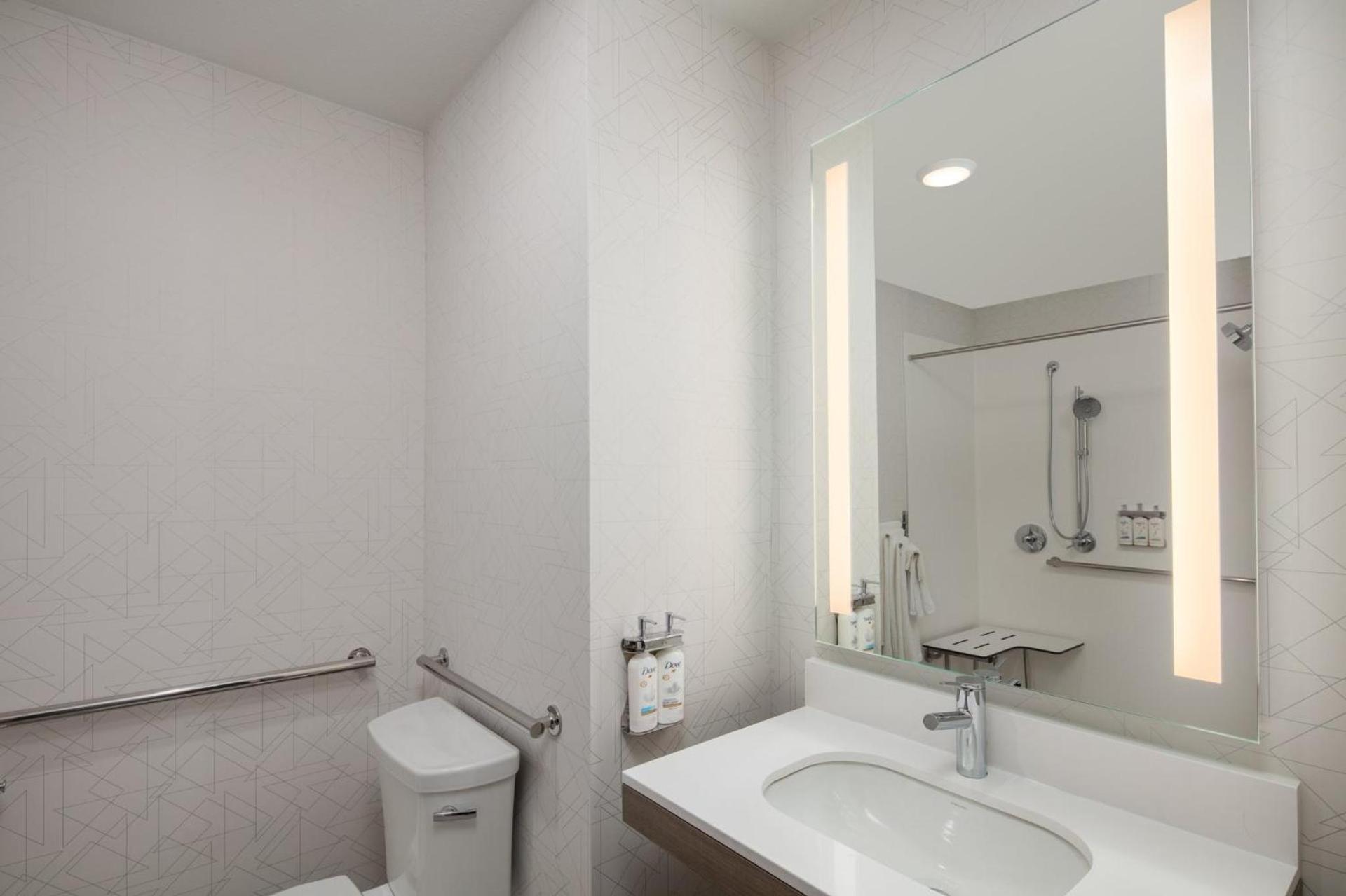 Holiday Inn Express Bothell by IHG photo 54