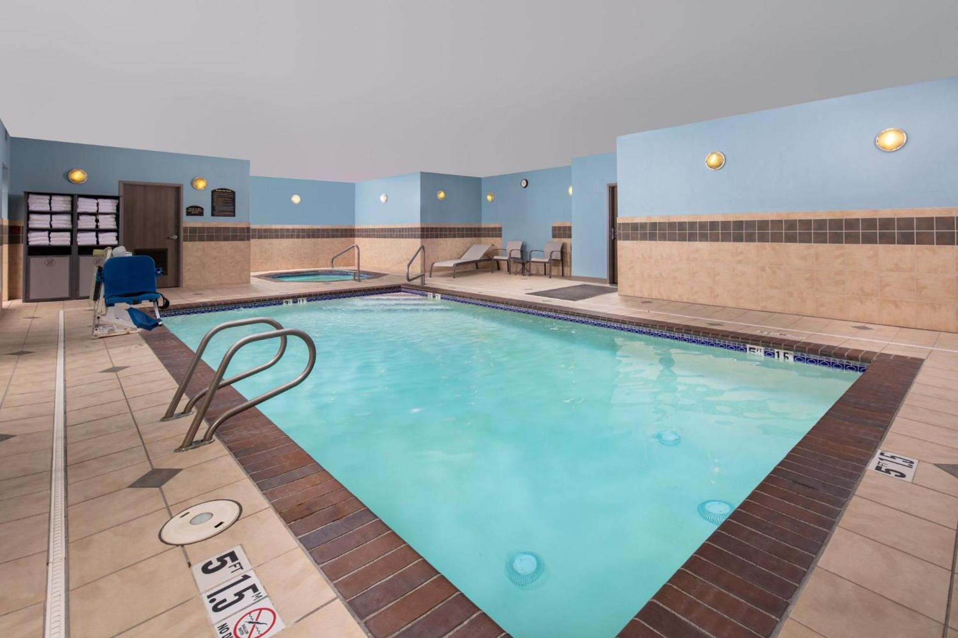 Holiday Inn Express Bothell by IHG photo 52