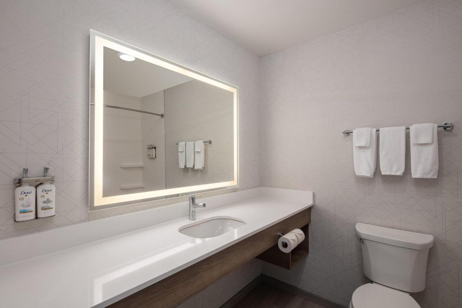Holiday Inn Express Bothell by IHG photo 55