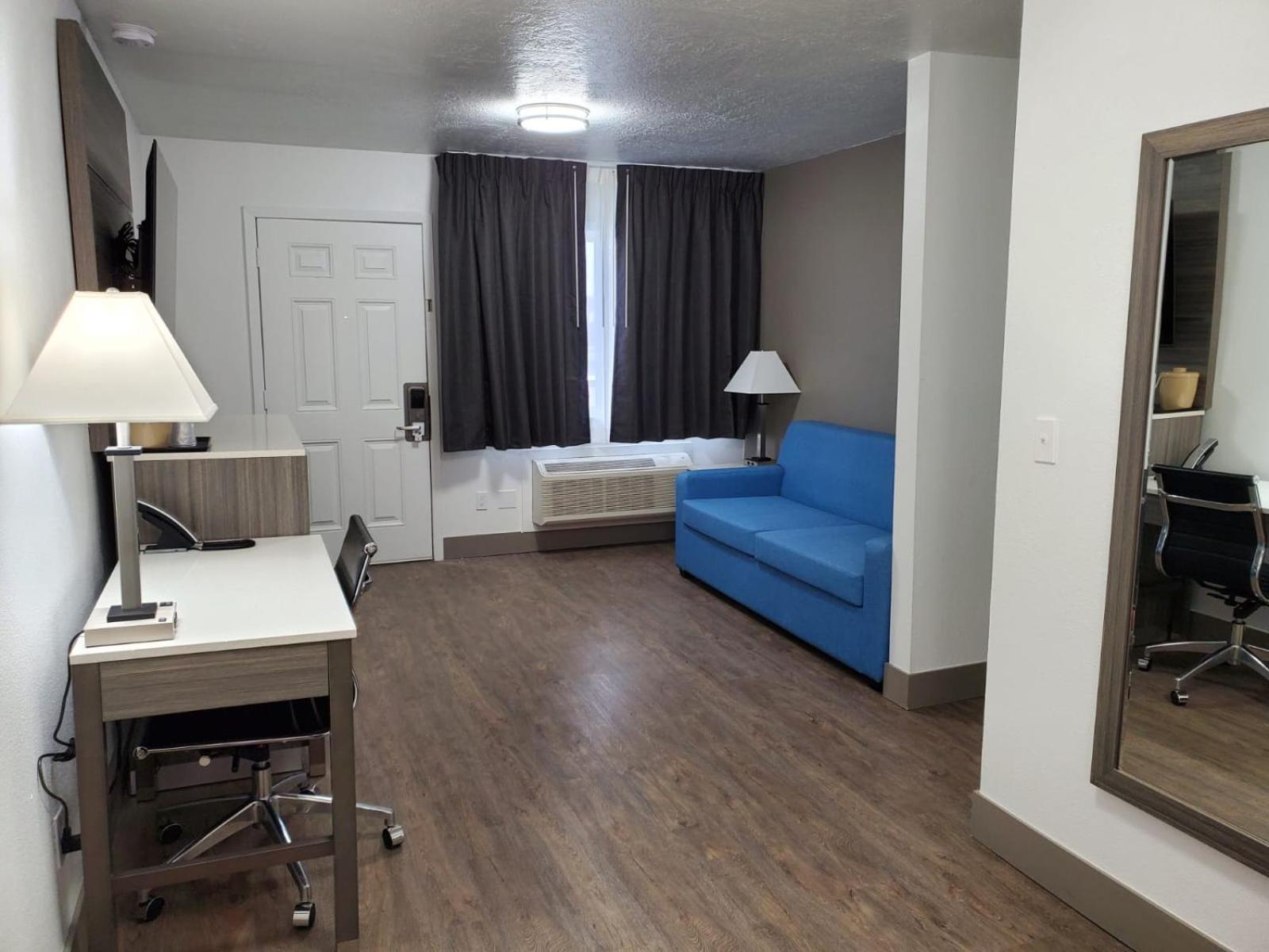 Seven Seas Inn & Suites photo 27