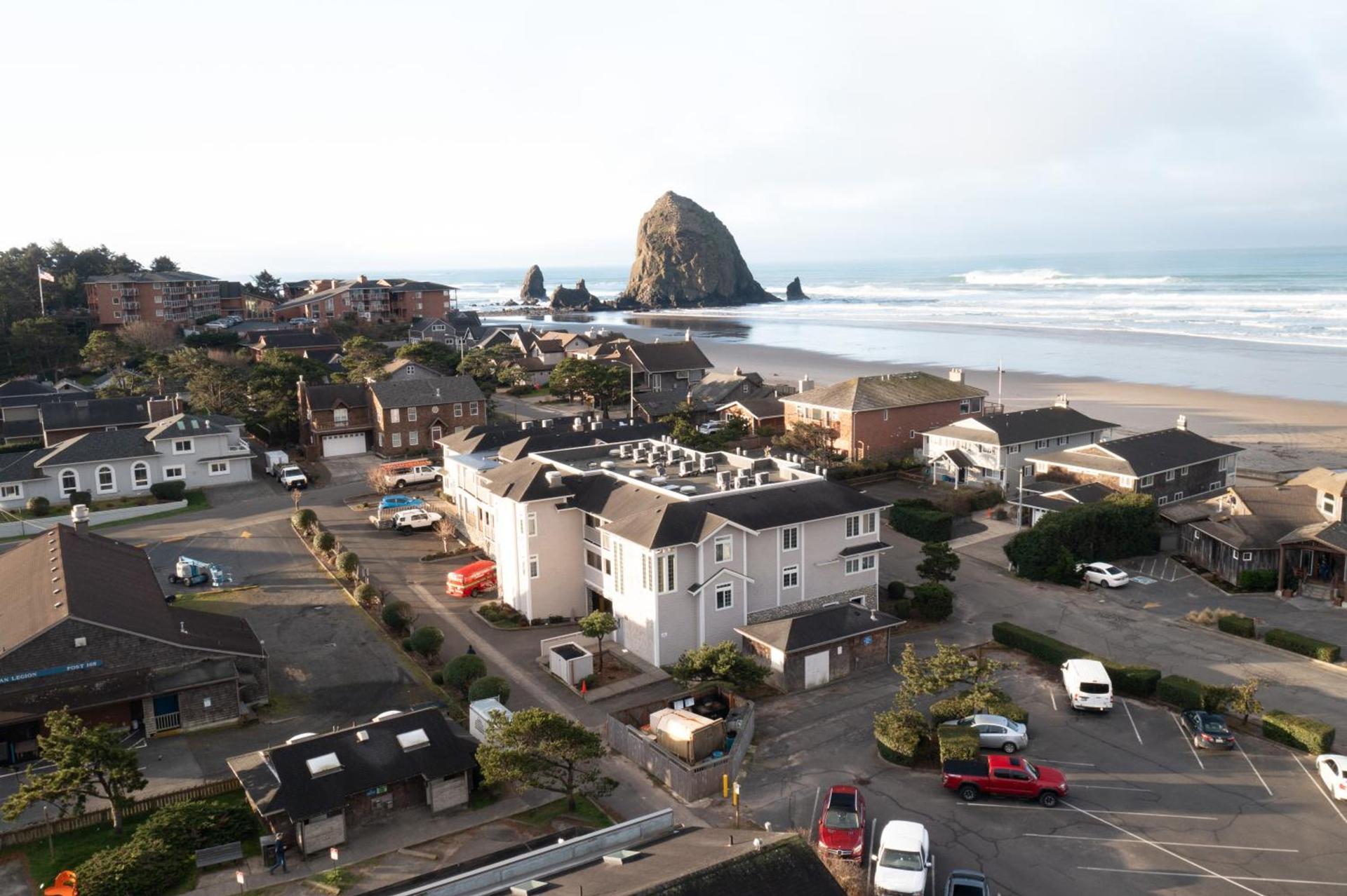 Hallmark Resort in Cannon Beach photo 16