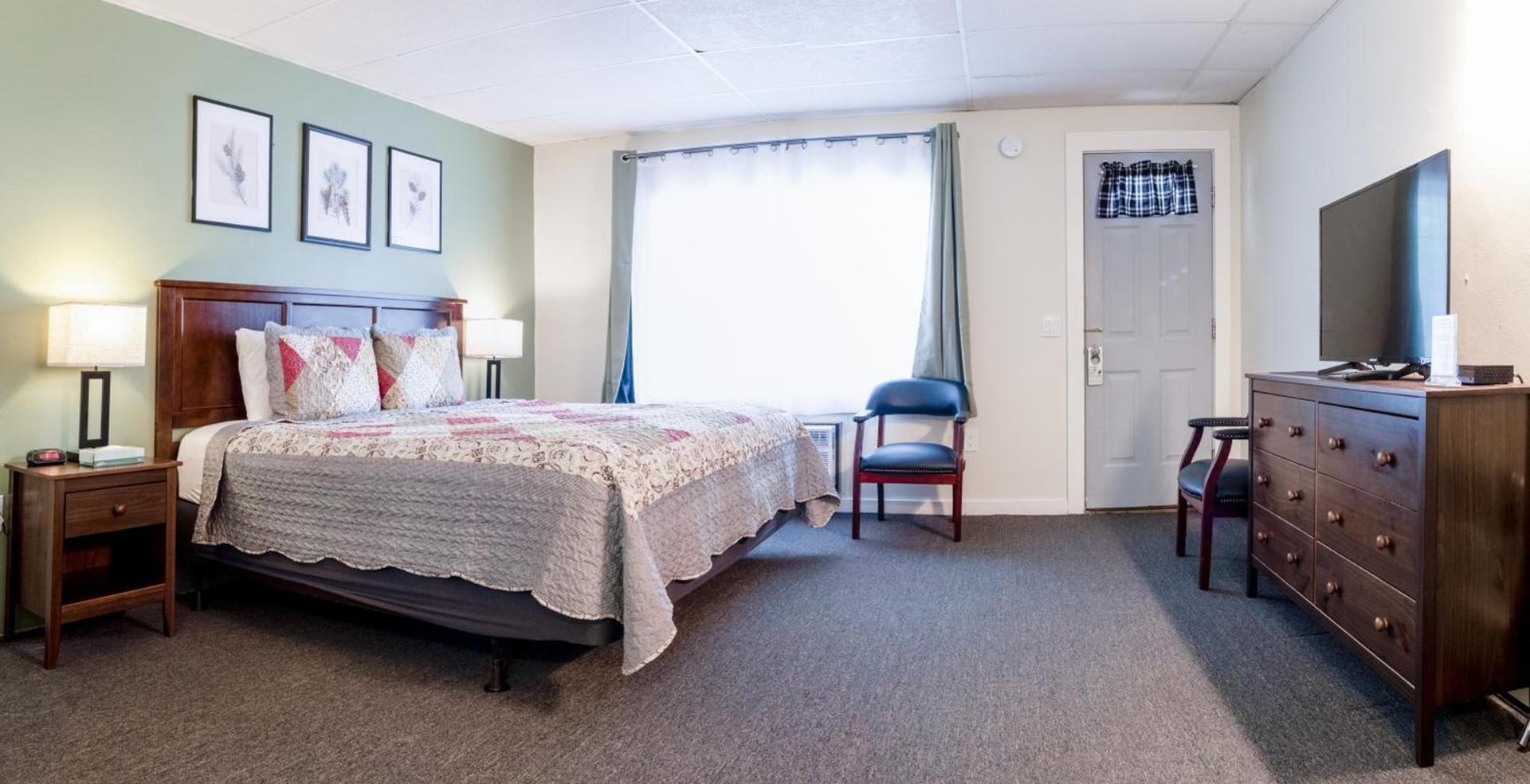 Acadia Pines Motel photo 37