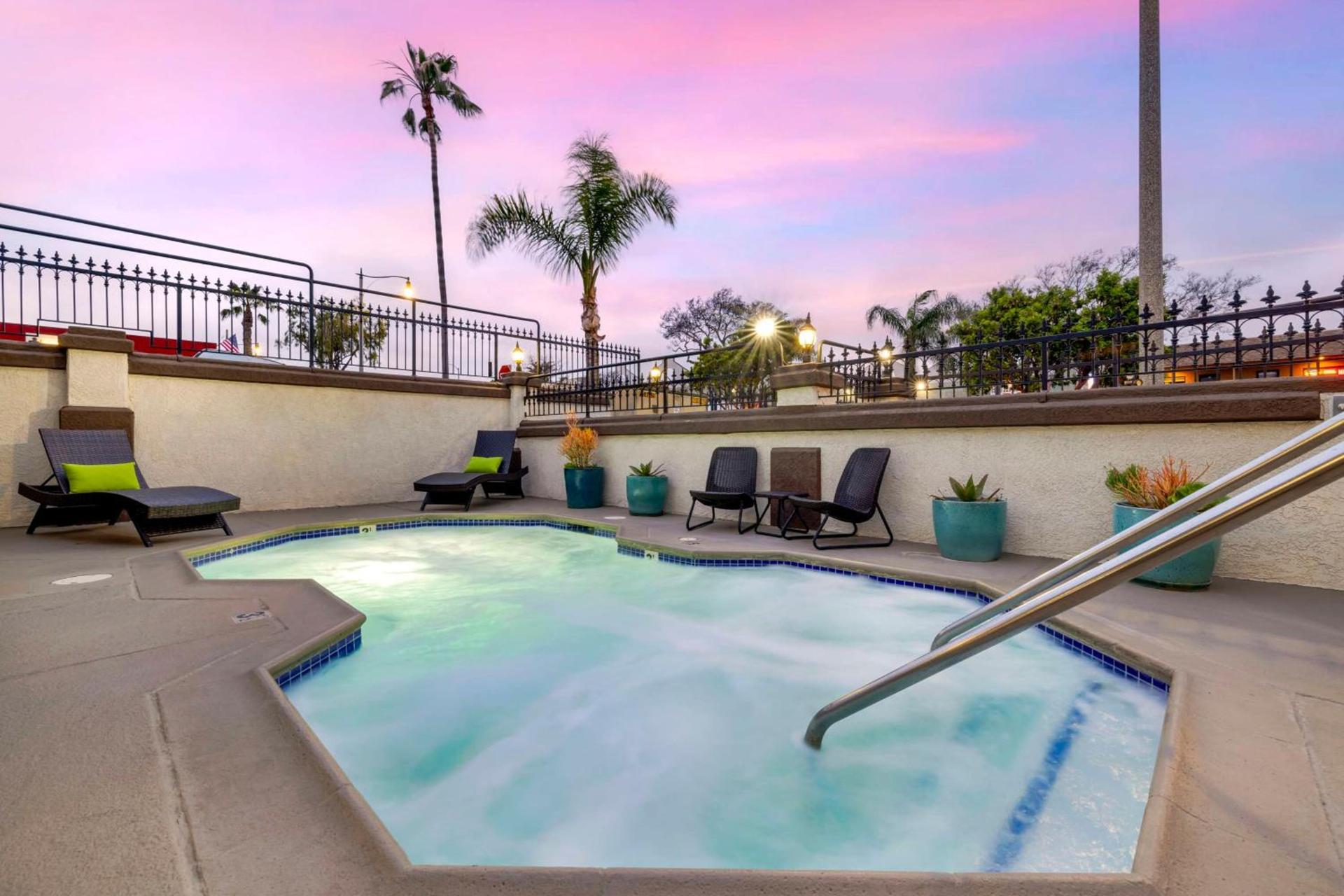 Best Western Redondo Beach Galleria Hotel - Beach City LA photo 11