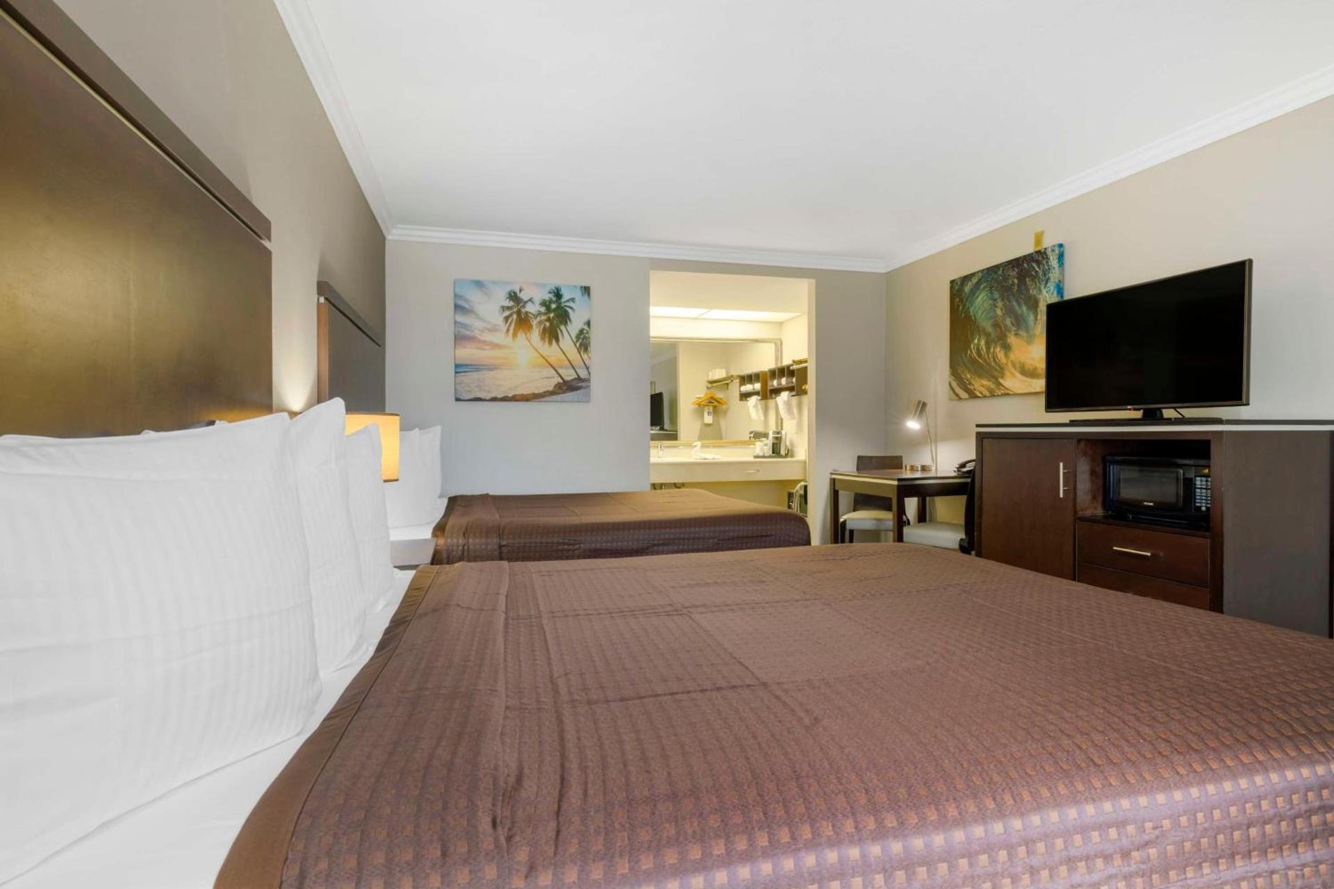 Best Western Redondo Beach Galleria Hotel - Beach City LA photo 5