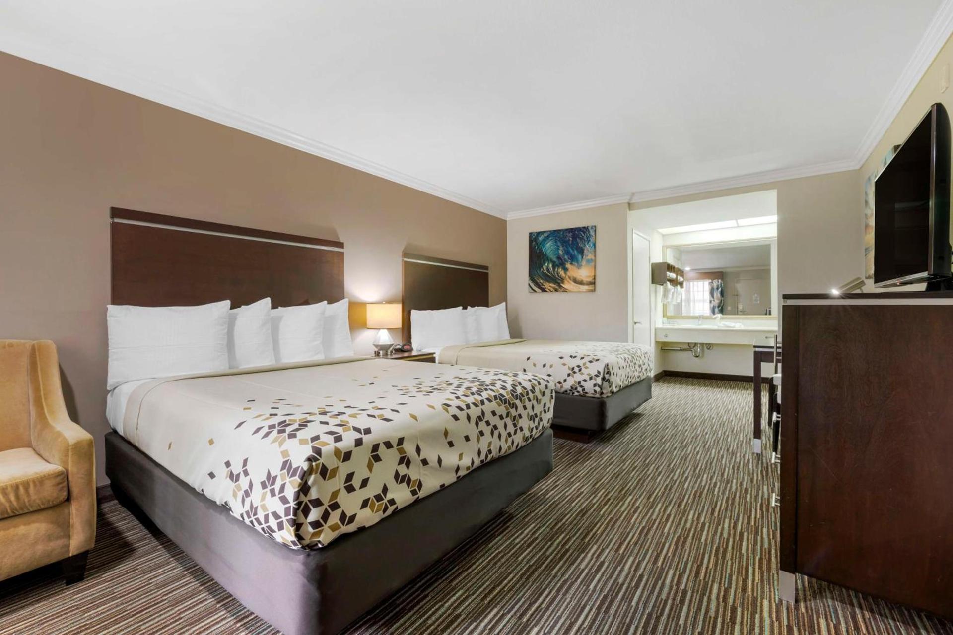 Best Western Redondo Beach Galleria Hotel - Beach City LA photo 13