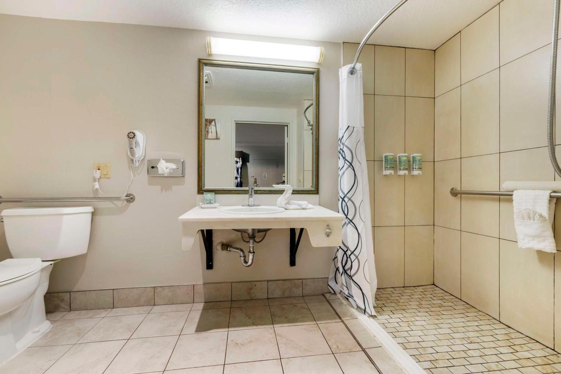 Best Western Redondo Beach Galleria Hotel - Beach City LA photo 29