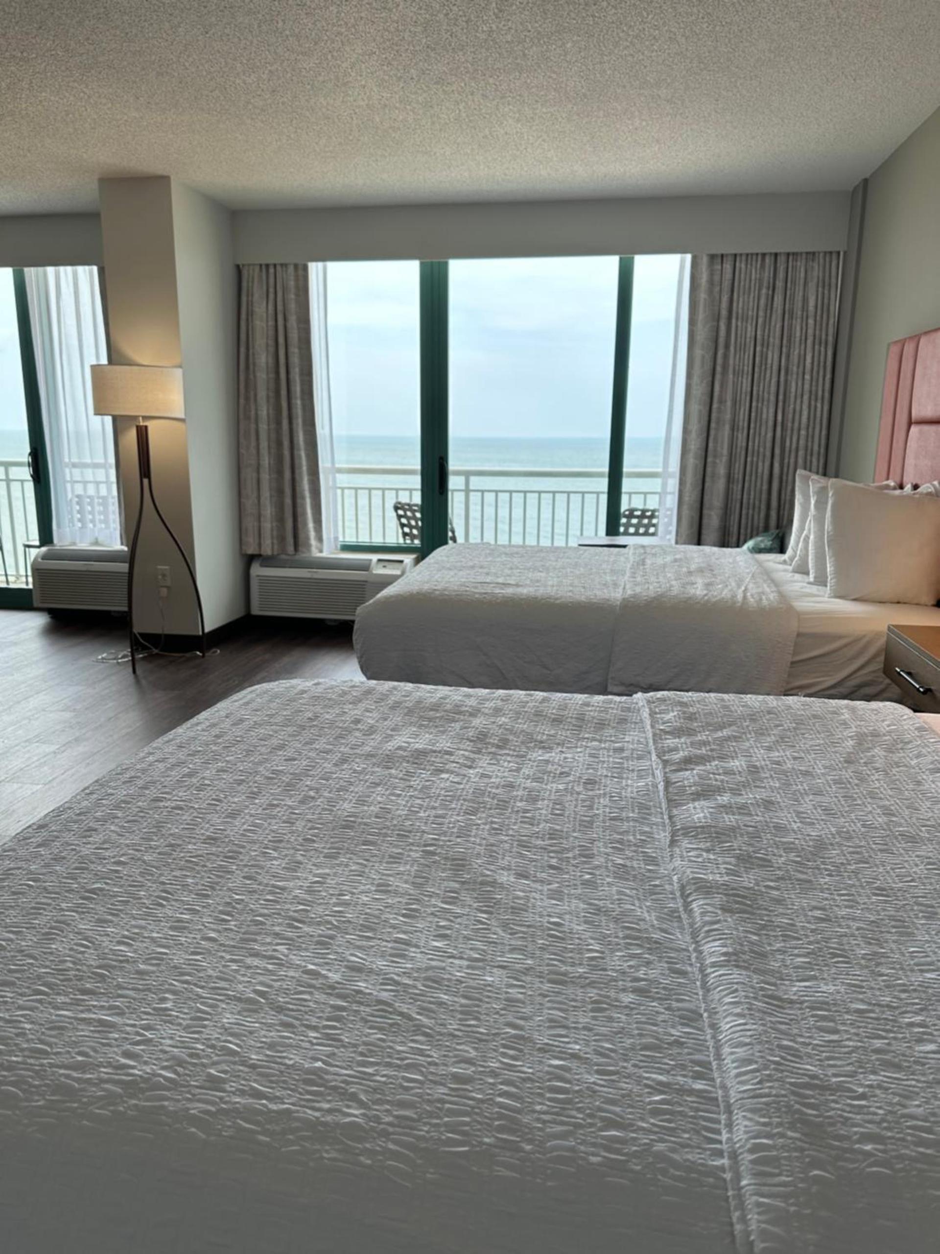 Hampton Inn Virginia Beach-Oceanfront South photo 64