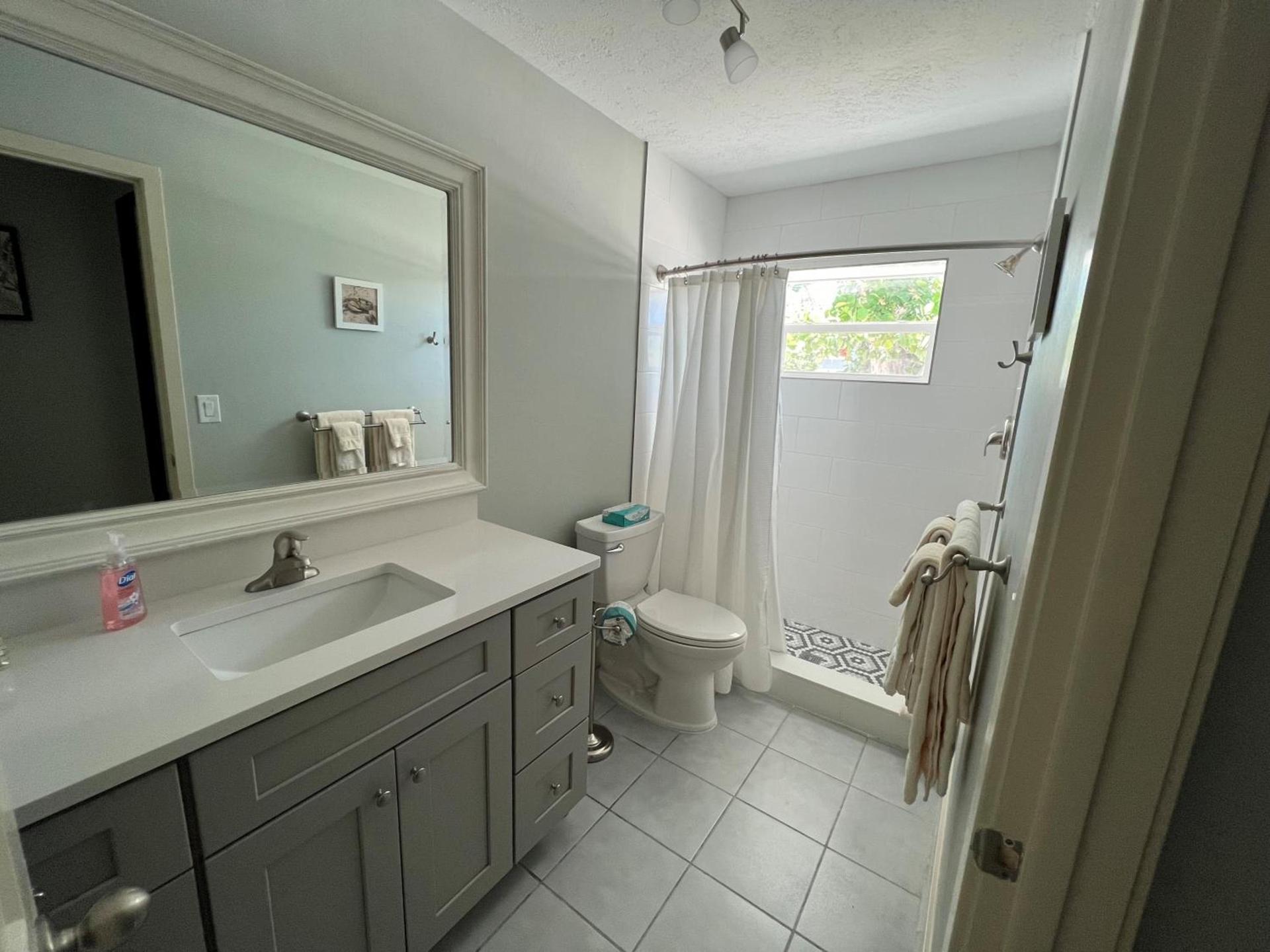 Tarpon Tale Inn photo 22