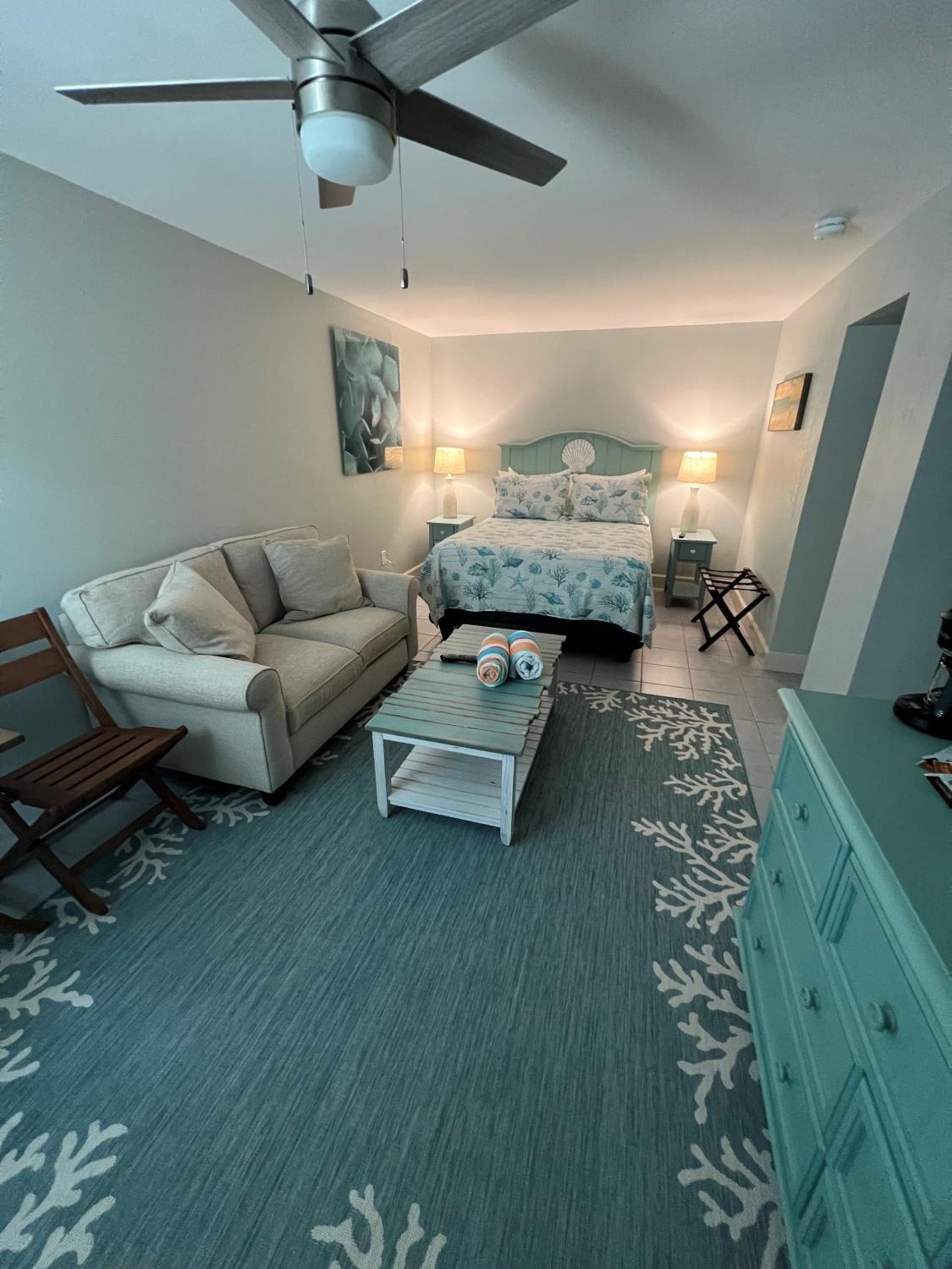 Tarpon Tale Inn photo 39