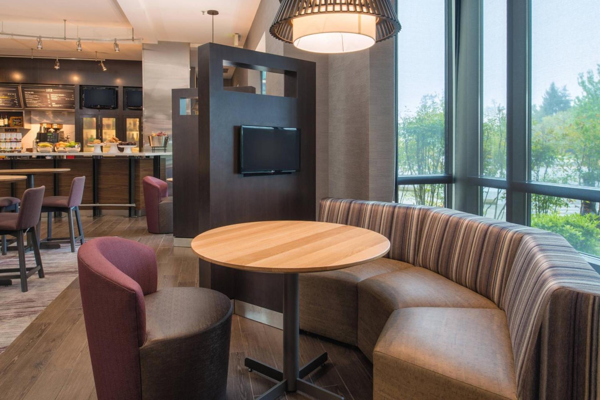 Courtyard by Marriott Seattle Federal Way photo 18