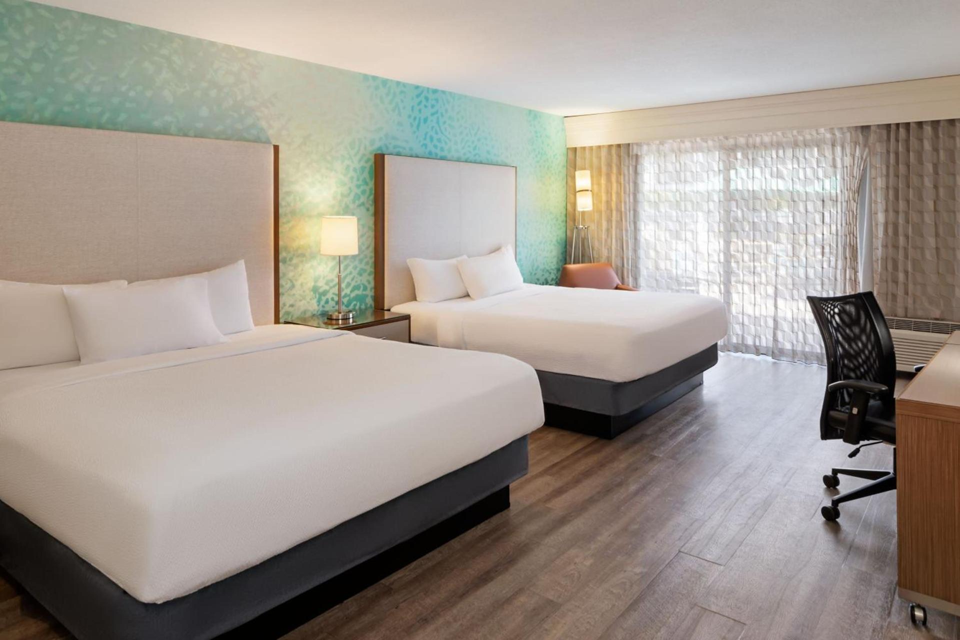 Courtyard by Marriott San Diego Del Mar/Solana Beach photo 31