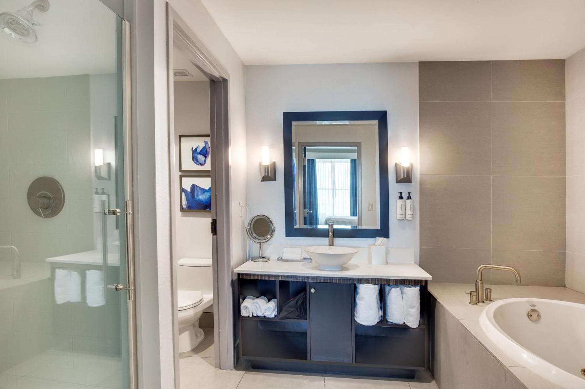Crowne Plaza Hotel & Resorts Fort Lauderdale Airport/ Cruise by IHG photo 45