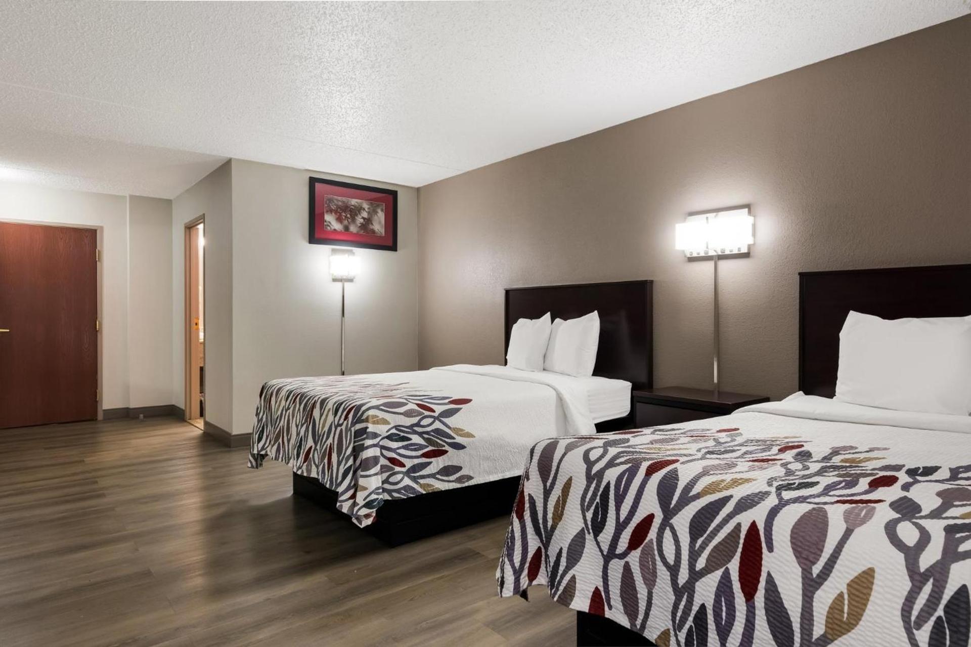 Red Roof Inn Hartford- New Britain photo 18