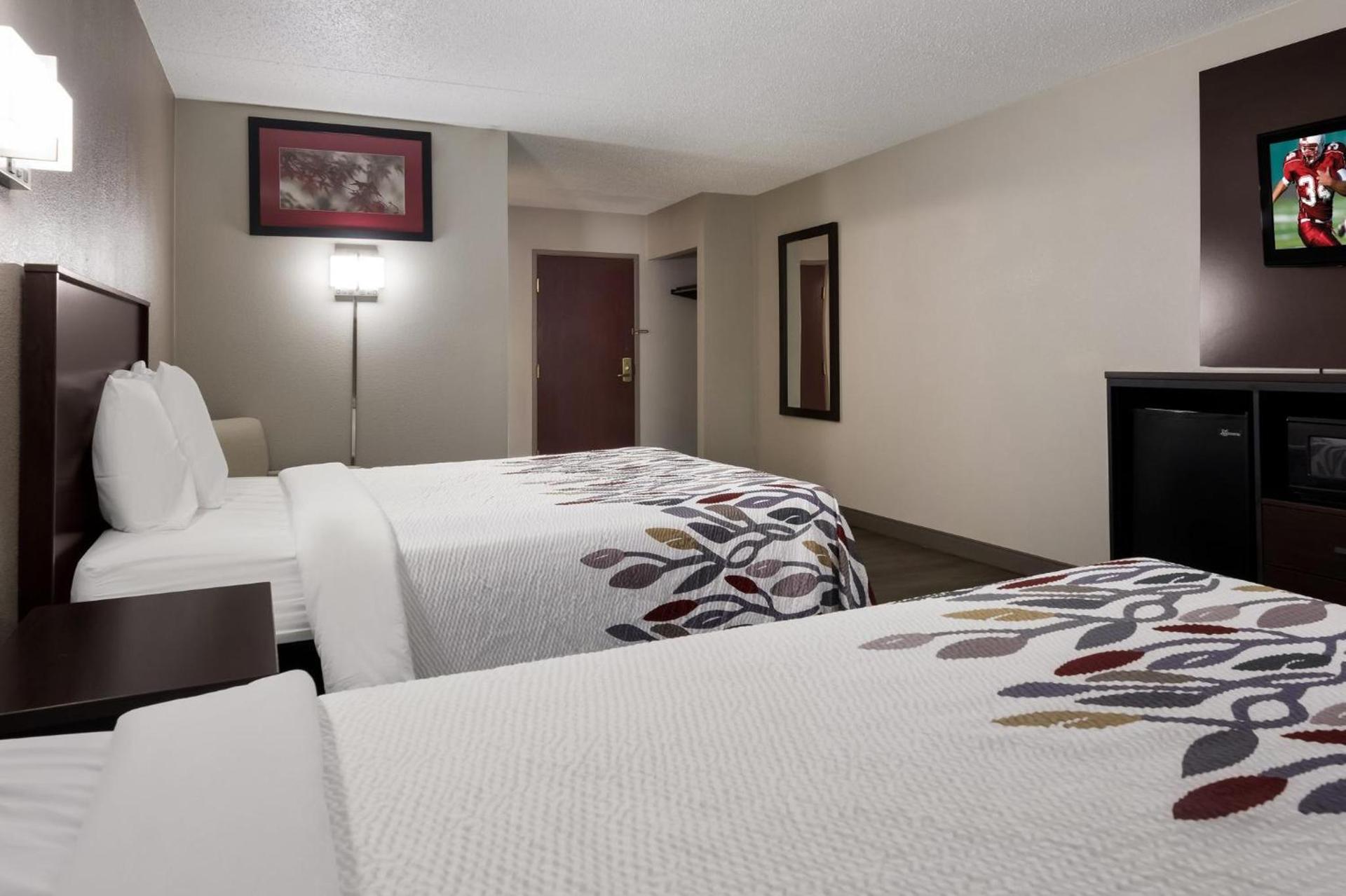 Red Roof Inn Hartford- New Britain photo 25