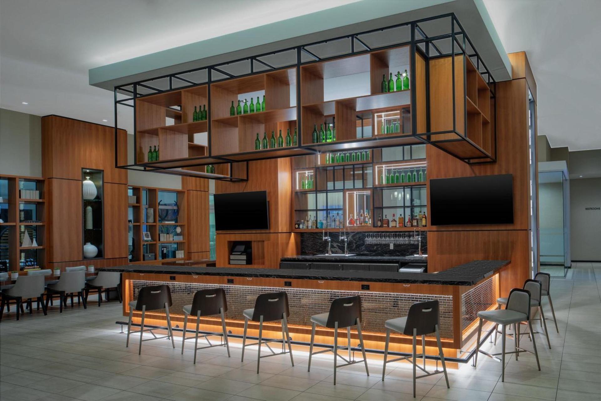 AC Hotel by Marriott Fort Lauderdale Airport photo 17