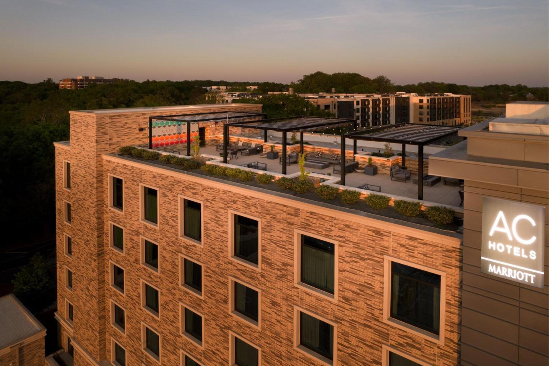 AC Hotel by Marriott Charlotte SouthPark photo 5