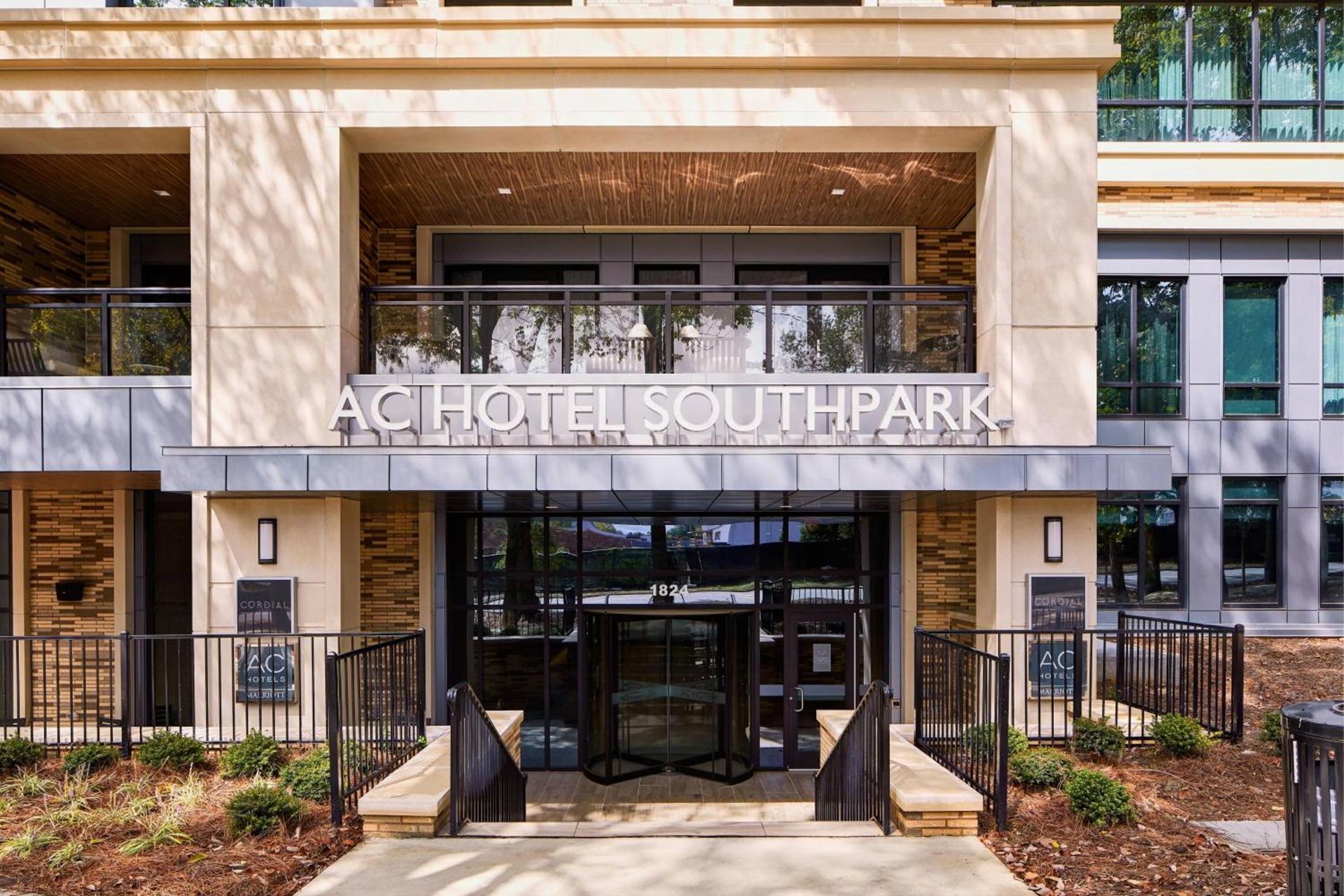 AC Hotel by Marriott Charlotte SouthPark photo 2