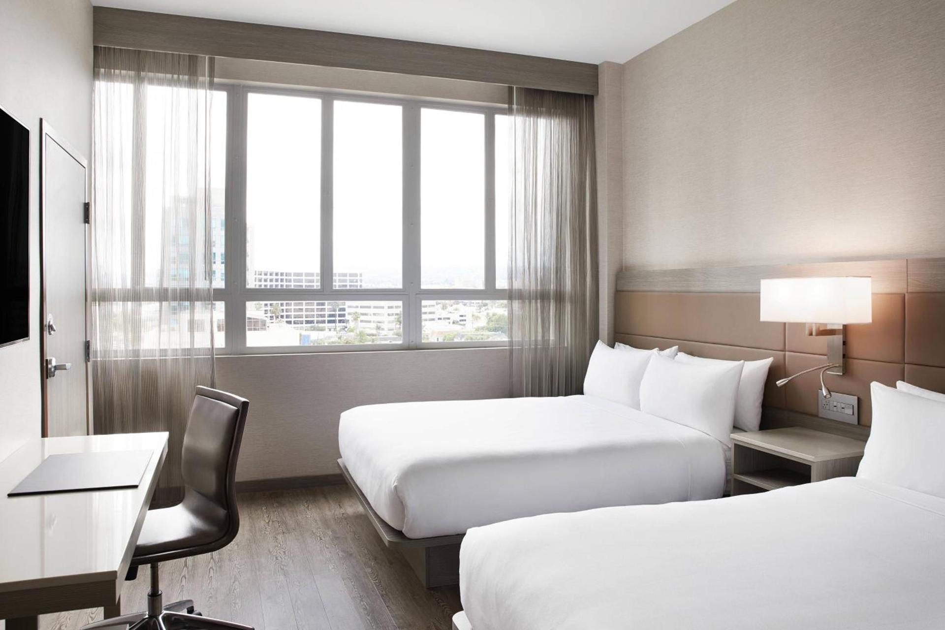 AC Hotel by Marriott Beverly Hills photo 14